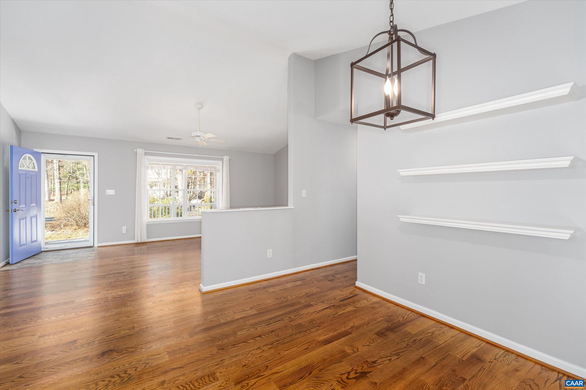 LAKE MONTICELLO - Residential