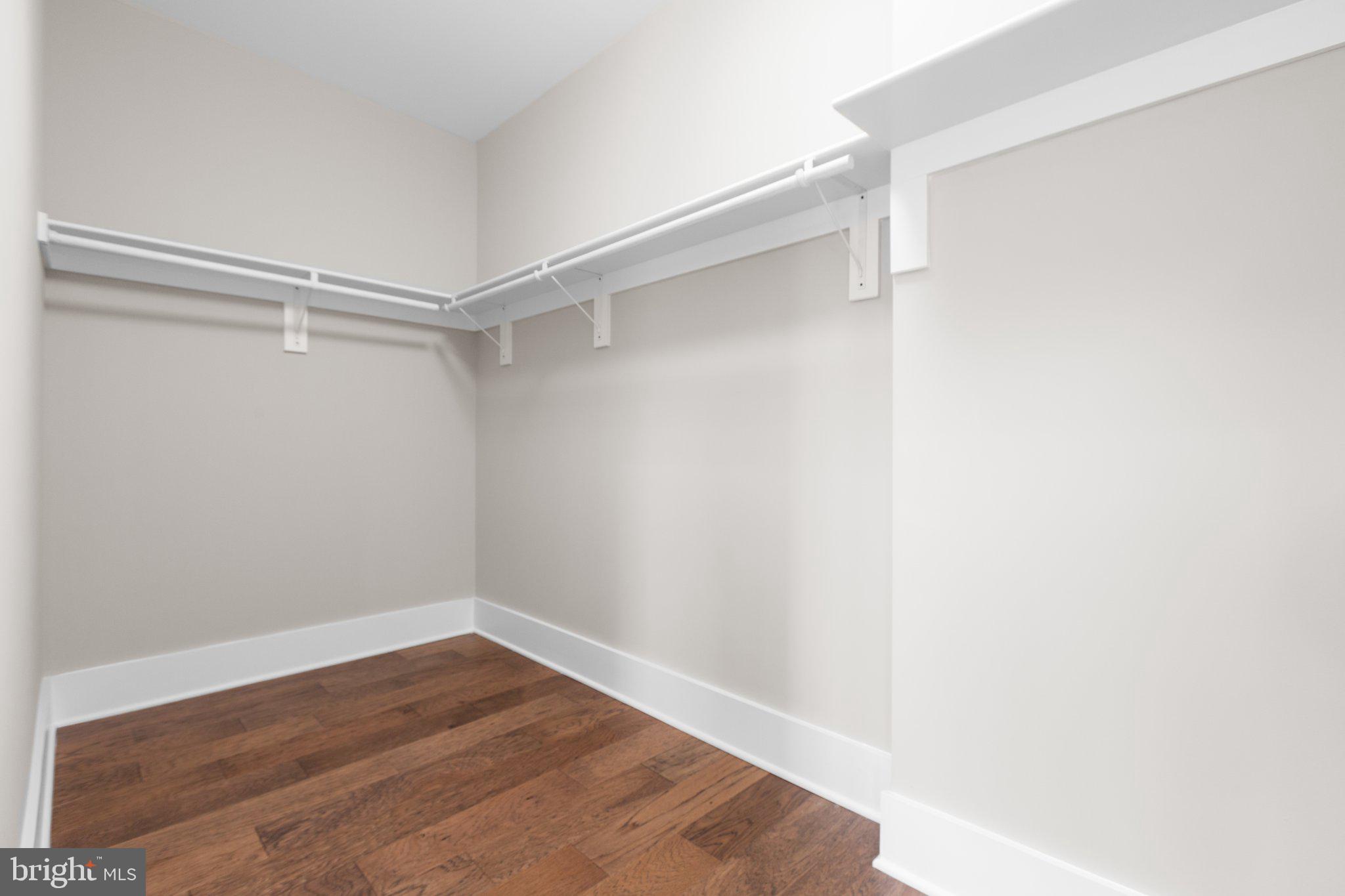 RIVERPLACE - Residential