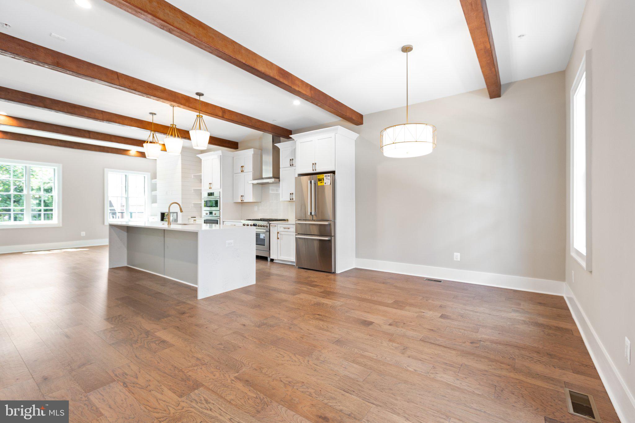 RIVERPLACE - Residential