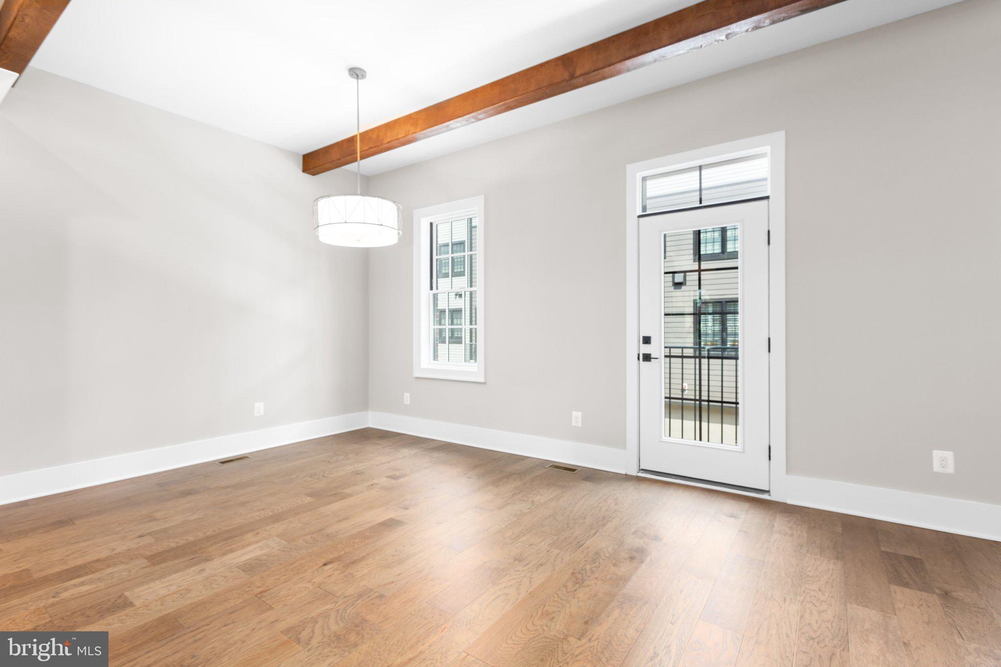 RIVERPLACE - Residential