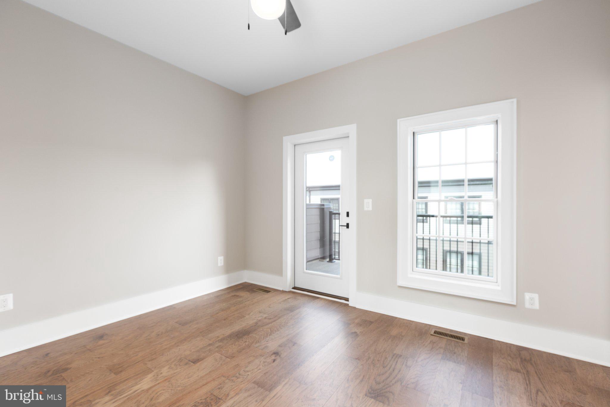 RIVERPLACE - Residential