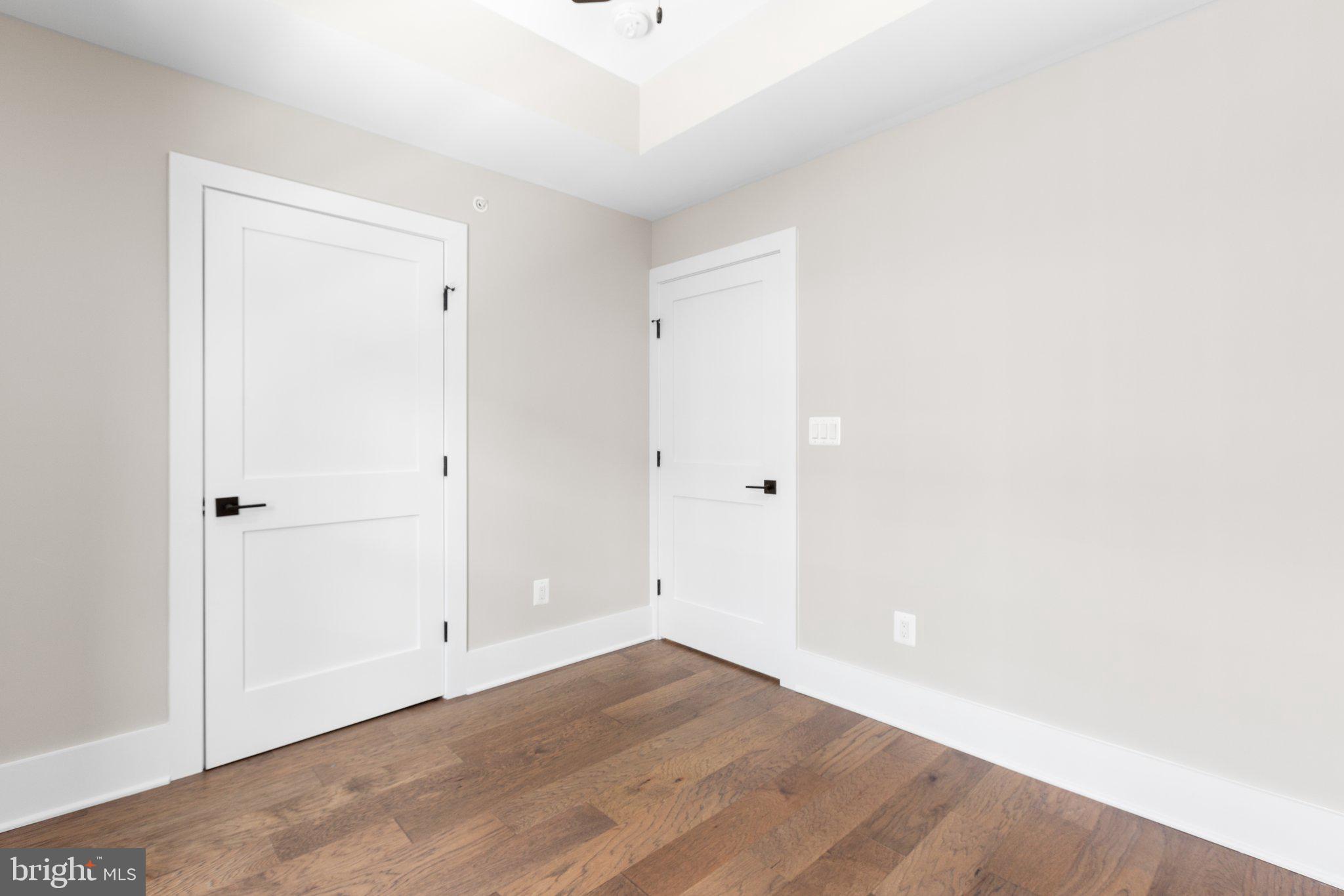 RIVERPLACE - Residential