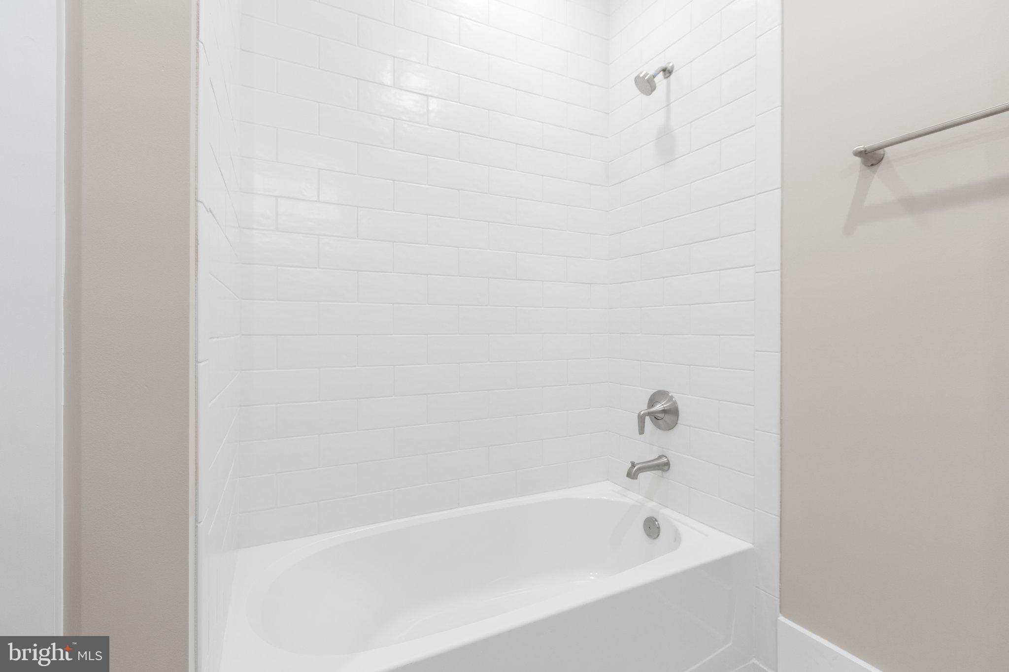 RIVERPLACE - Residential