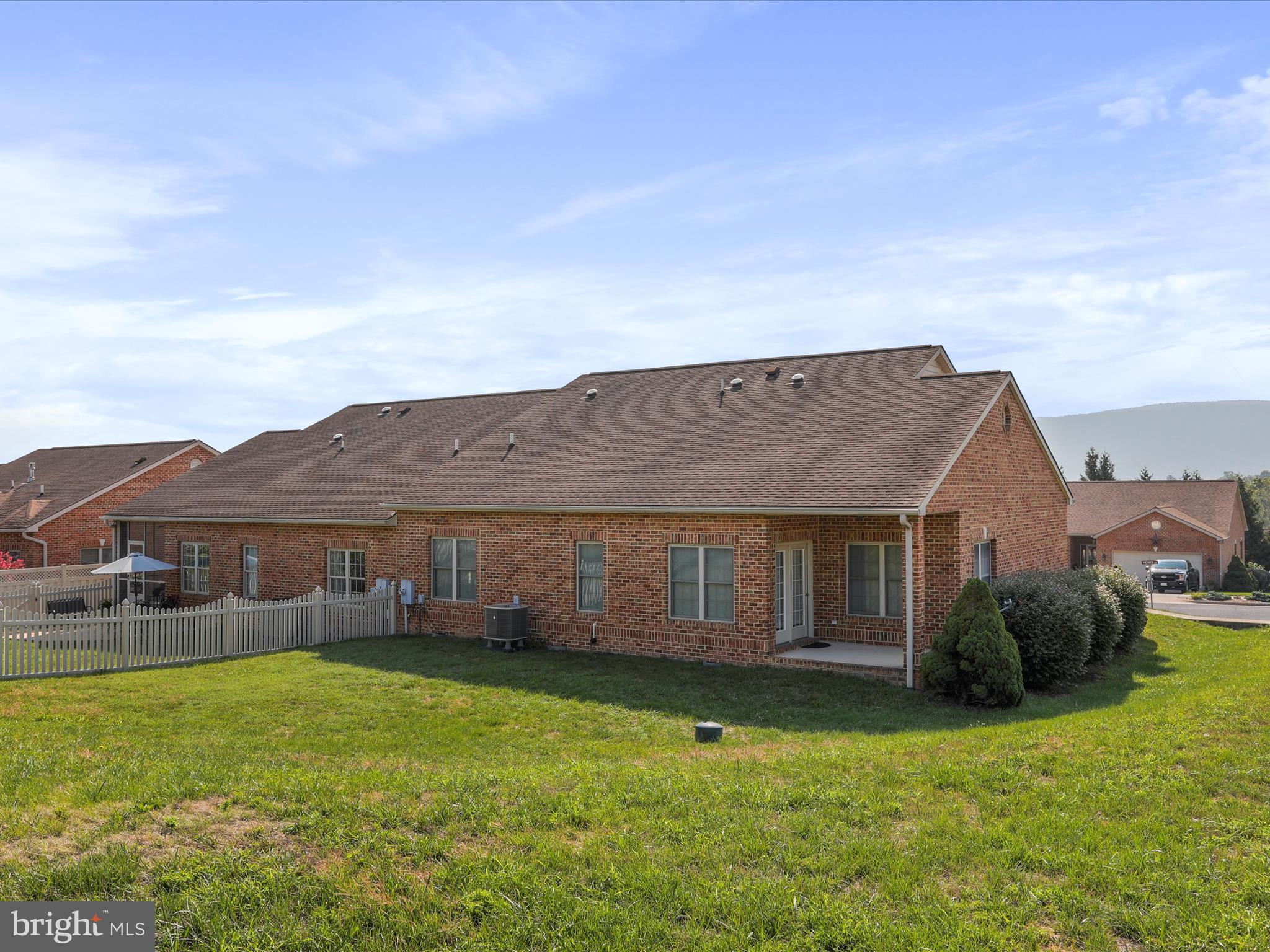 CAMELOT ESTATES - Residential