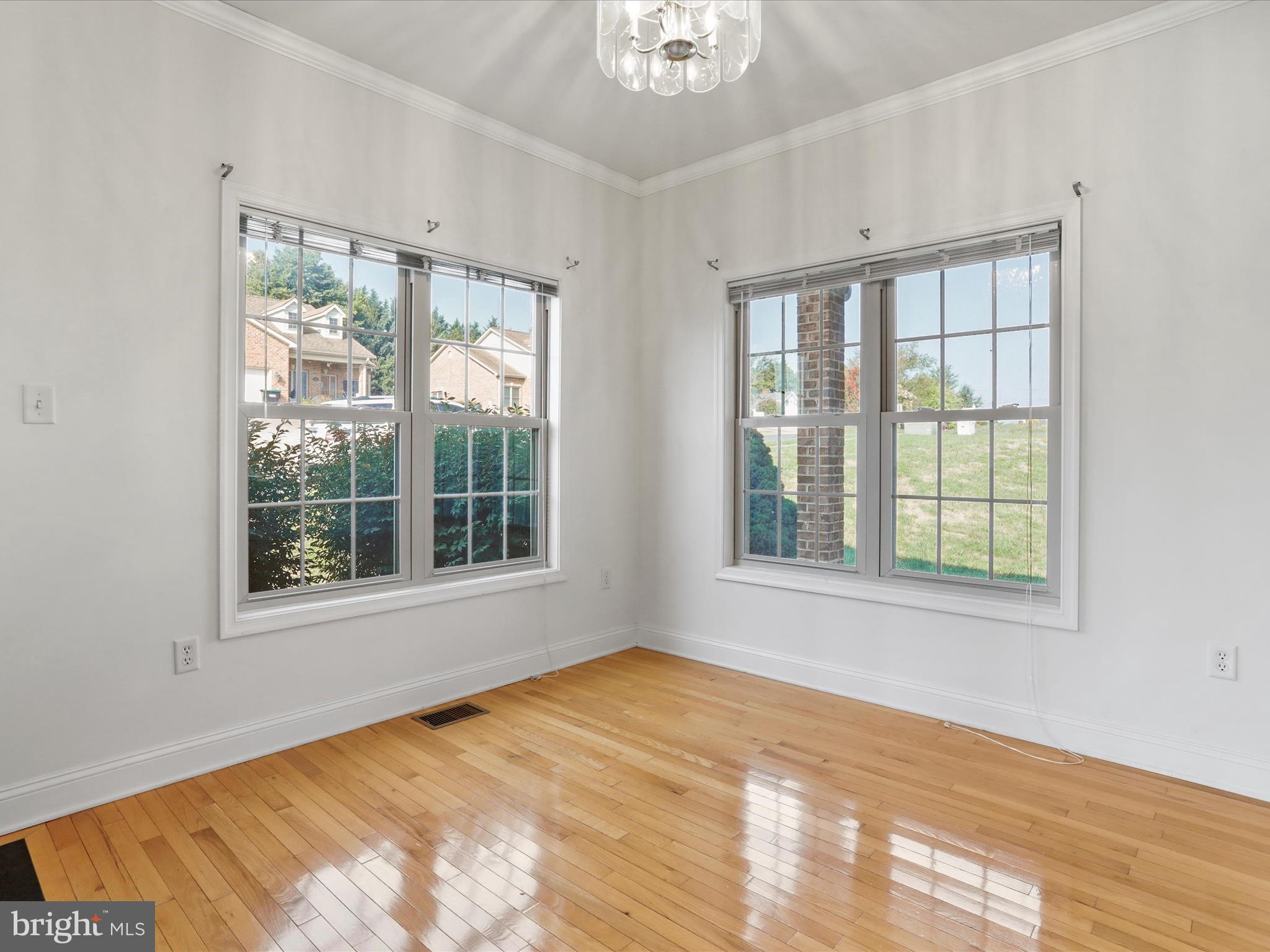 442 HENRY DRIVE