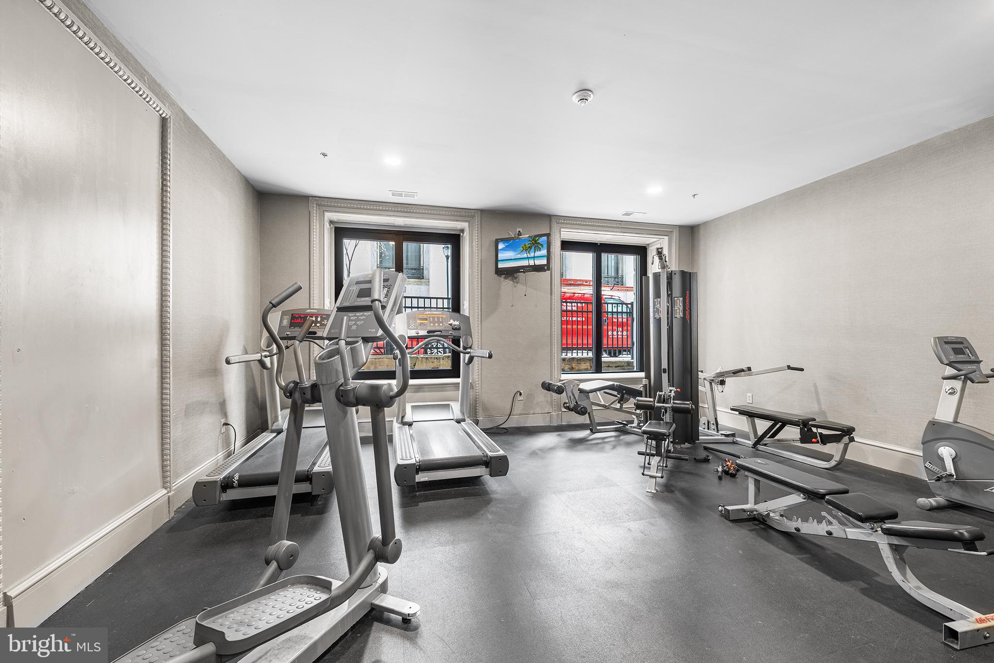 CENTER CITY - Residential Lease