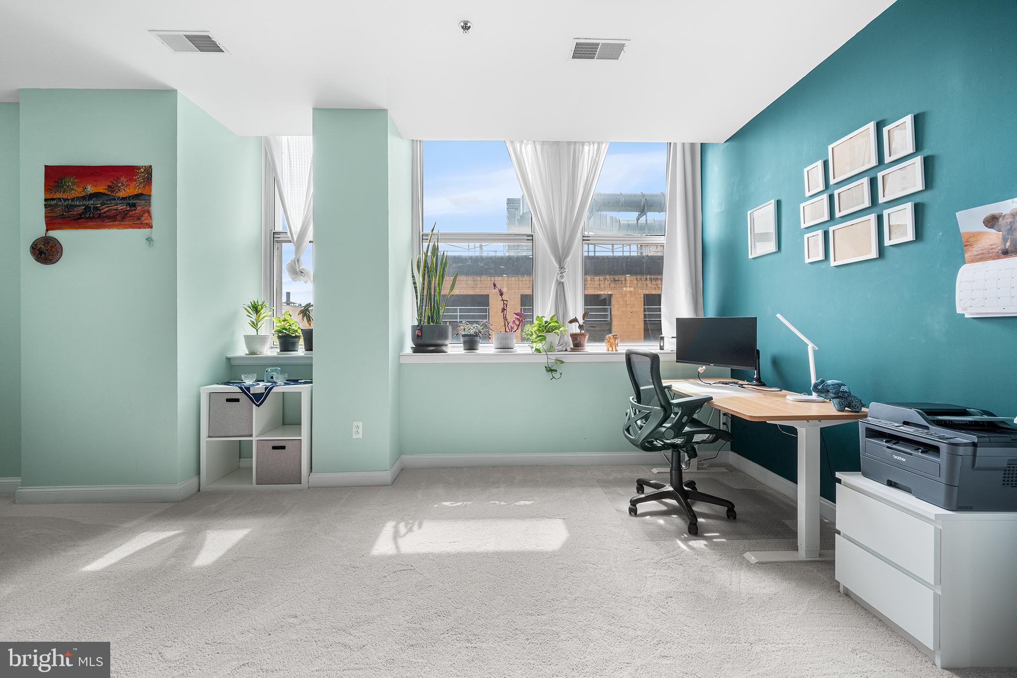 CENTER CITY - Residential Lease