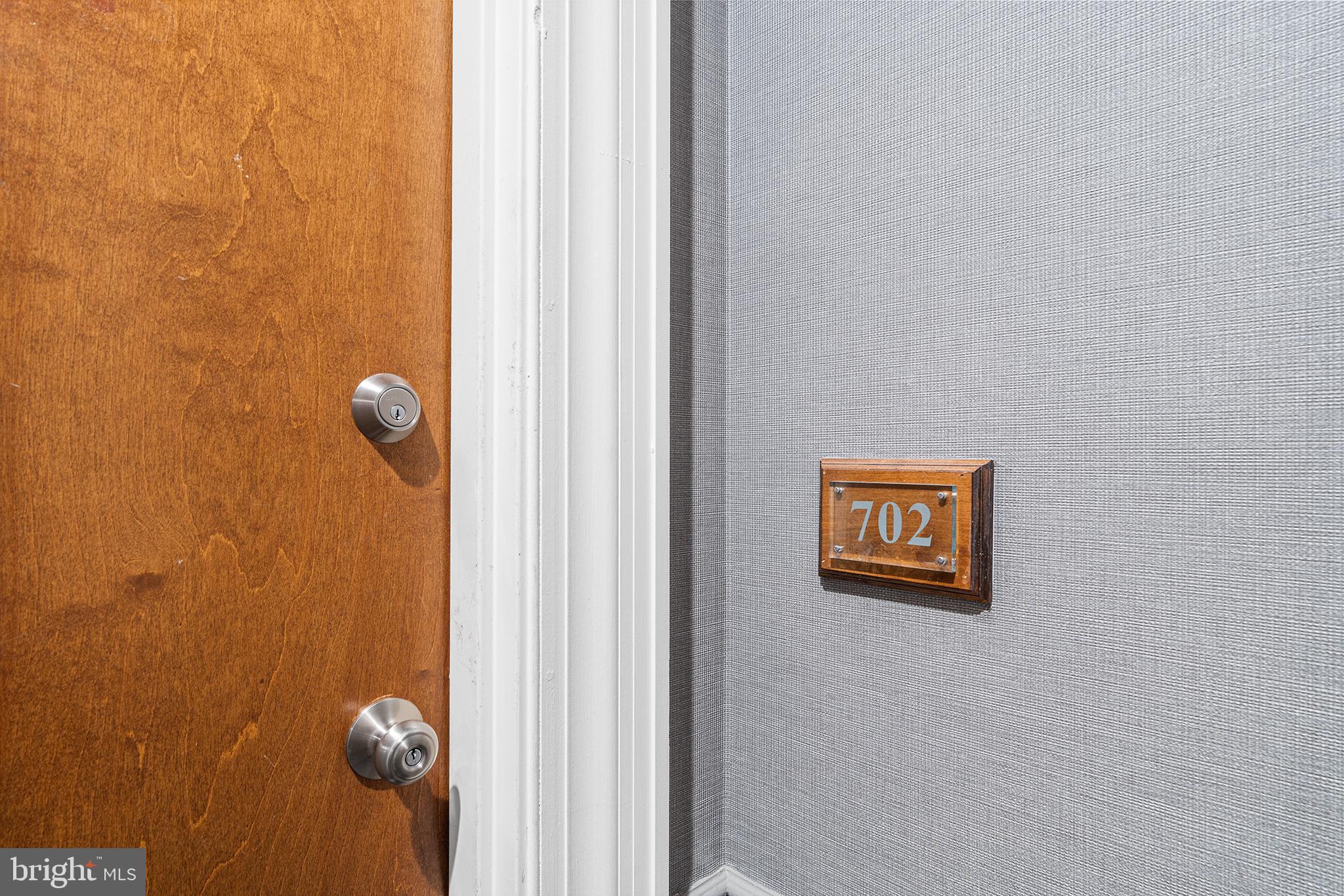 CENTER CITY - Residential Lease