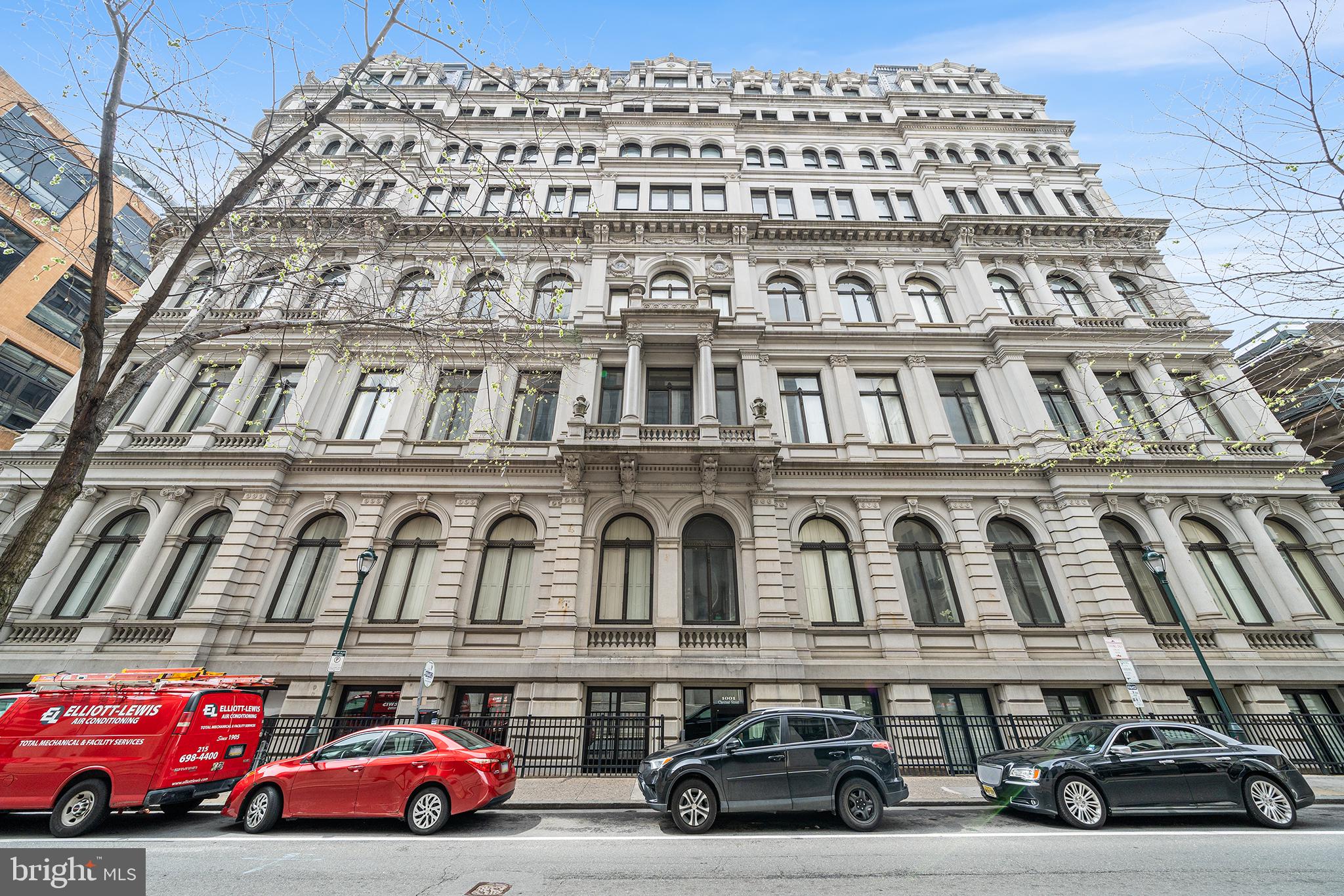 CENTER CITY - Residential Lease