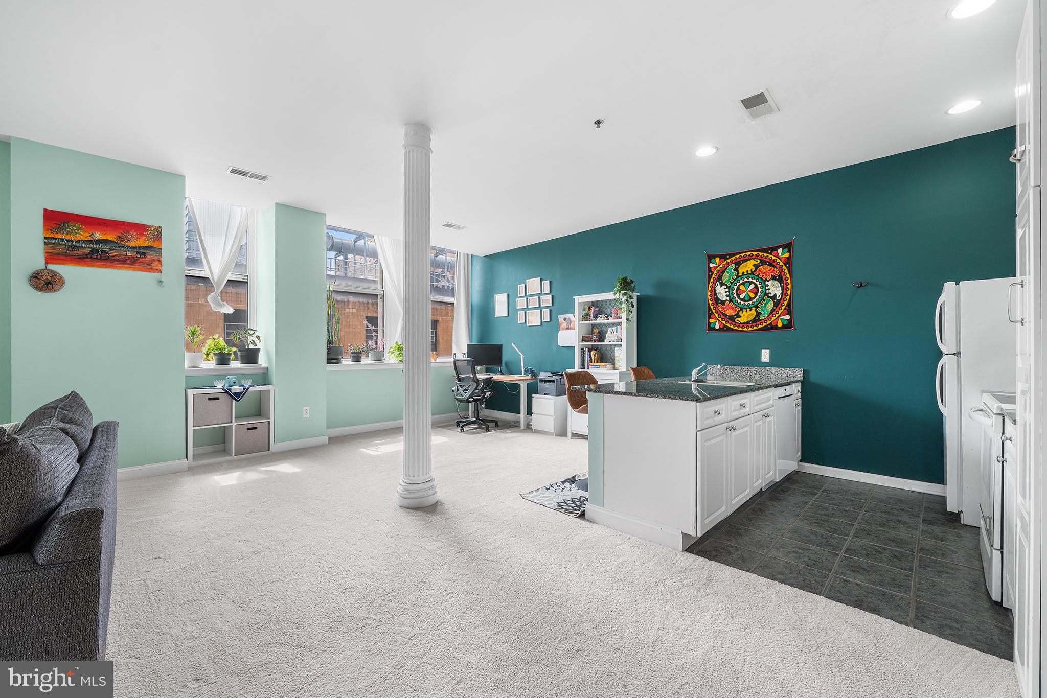 CENTER CITY - Residential Lease