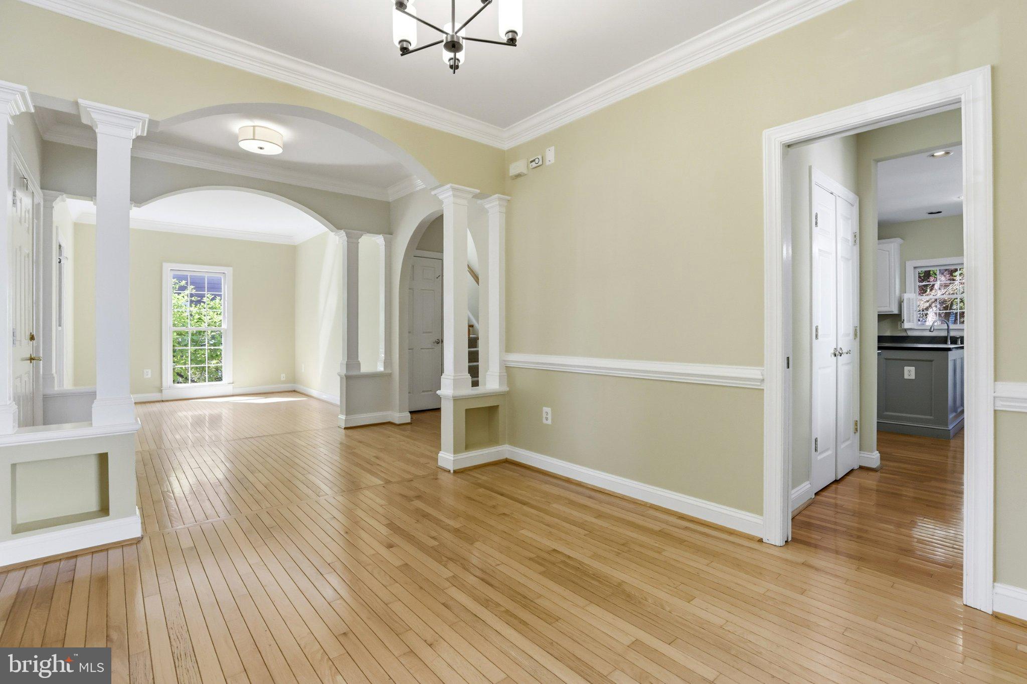 KENTLANDS - Residential