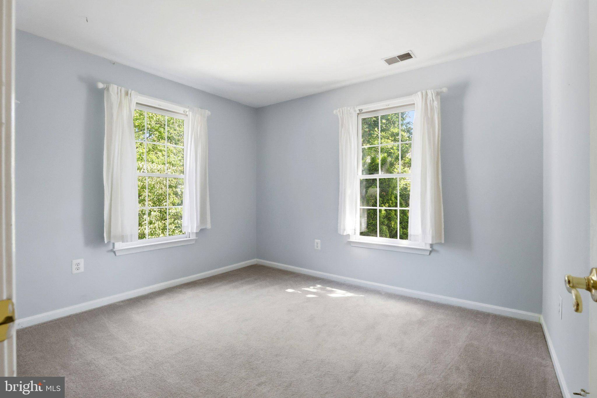 KENTLANDS - Residential