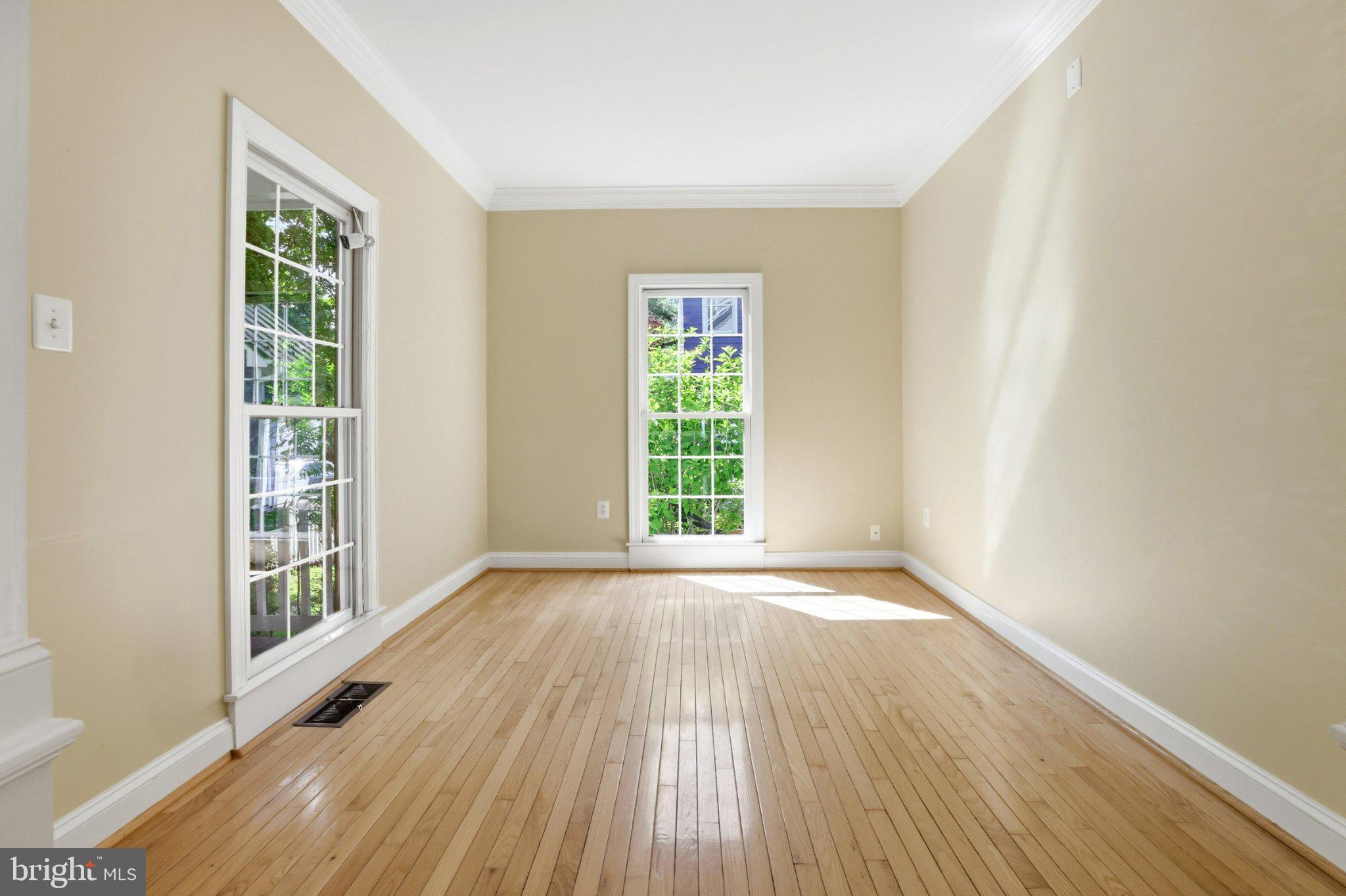 KENTLANDS - Residential
