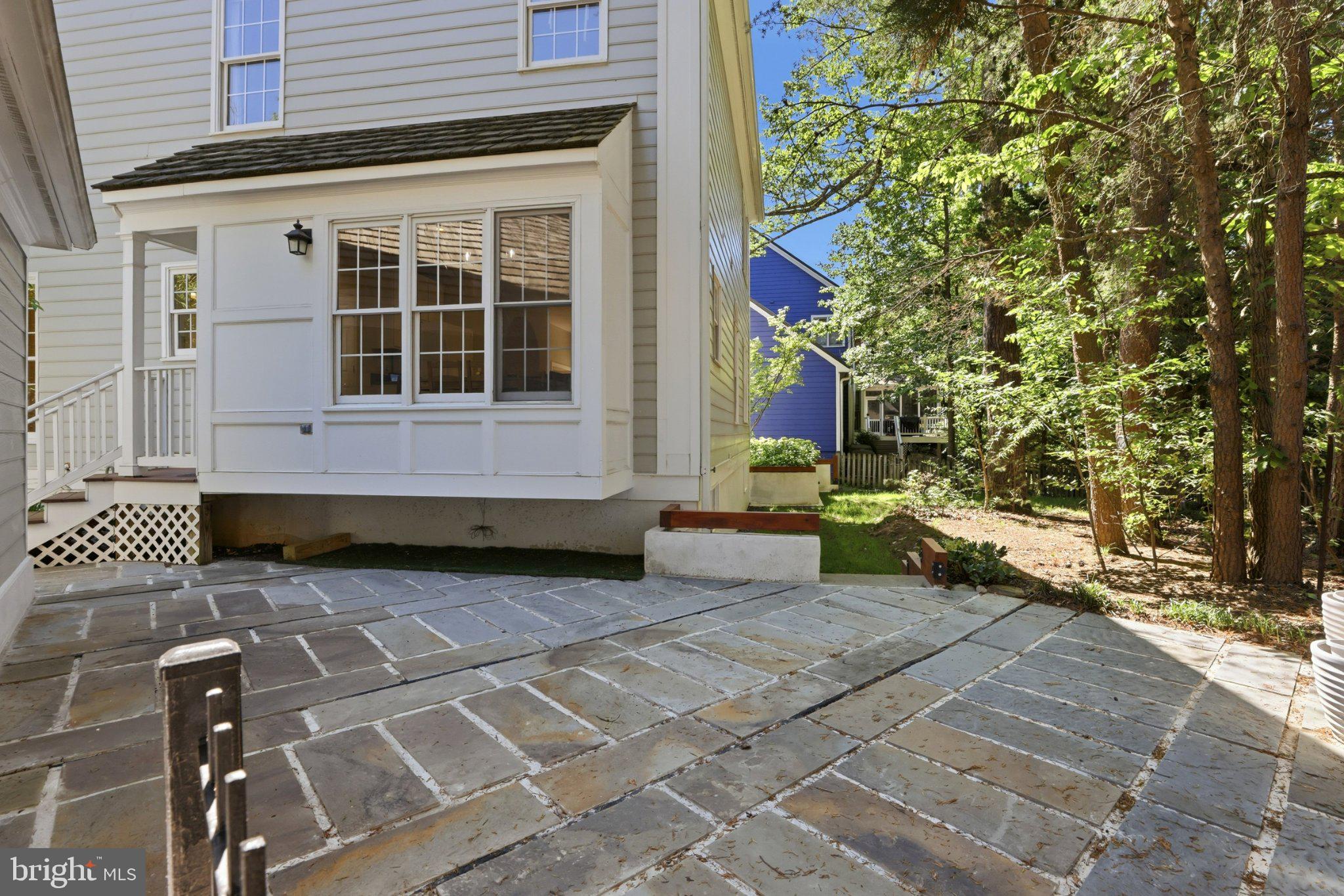 KENTLANDS - Residential
