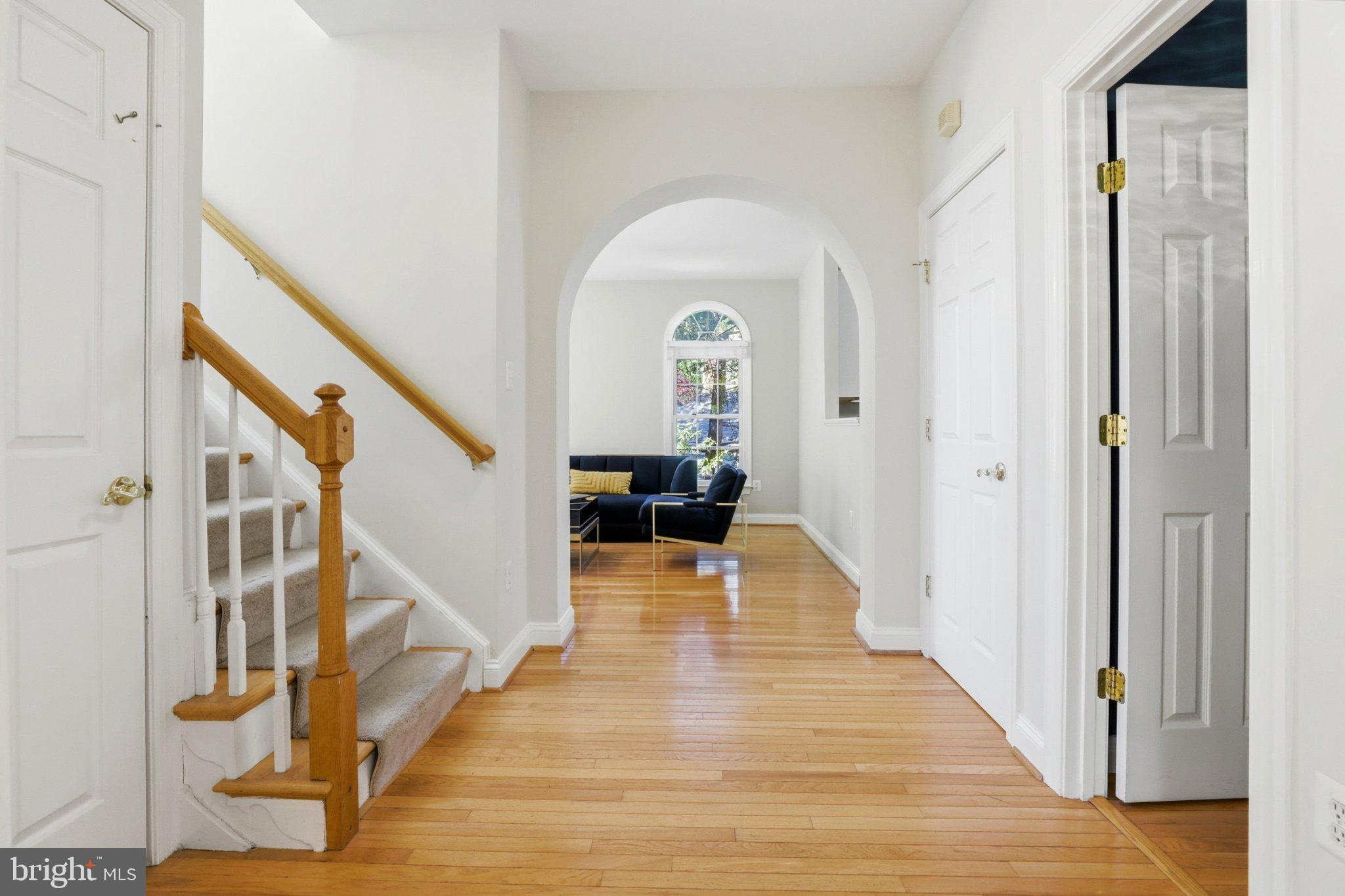 KENTLANDS - Residential