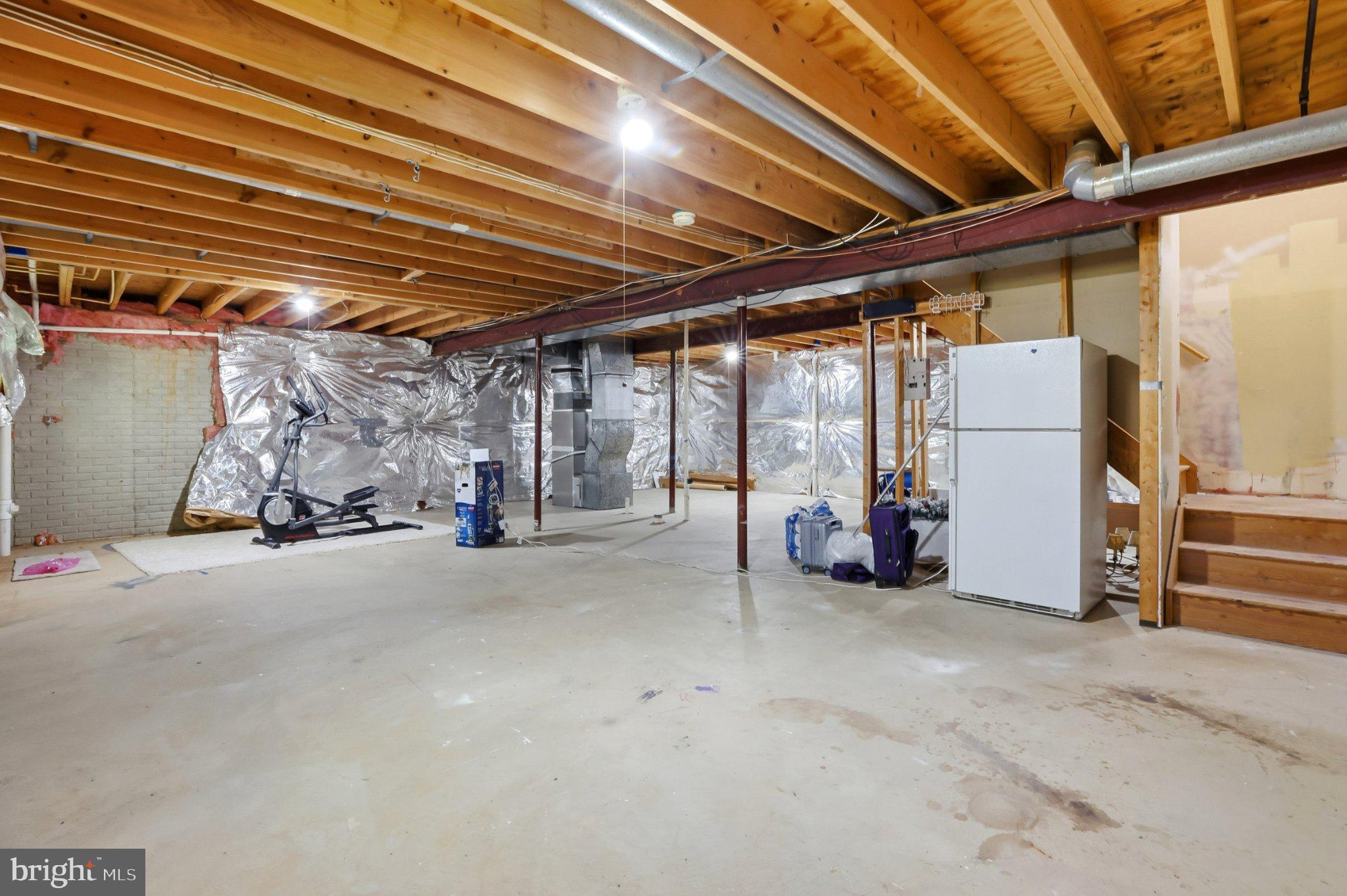 KENTLANDS - Residential