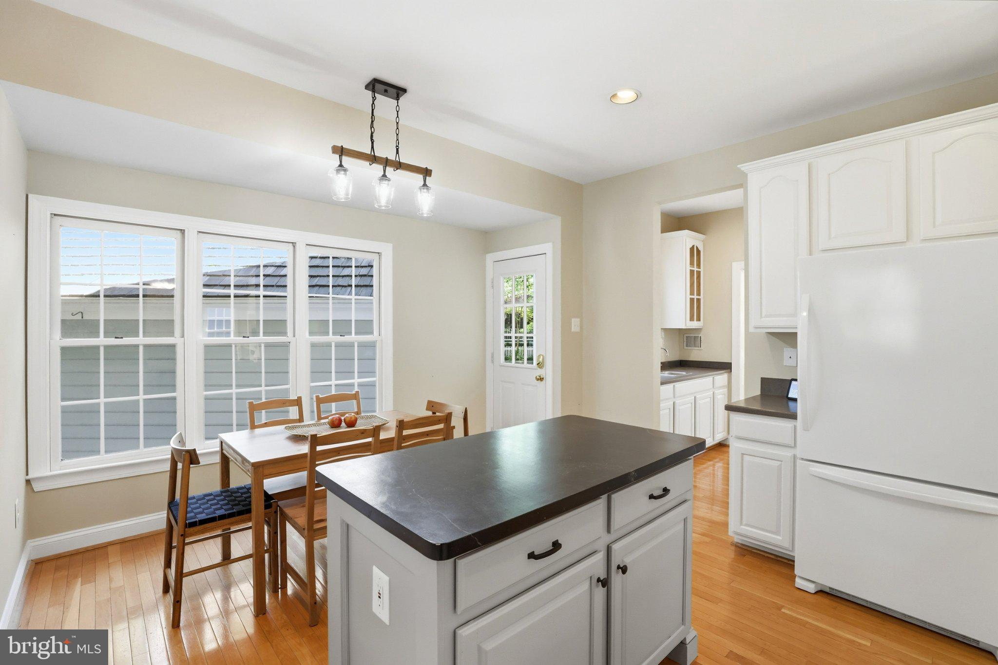 KENTLANDS - Residential