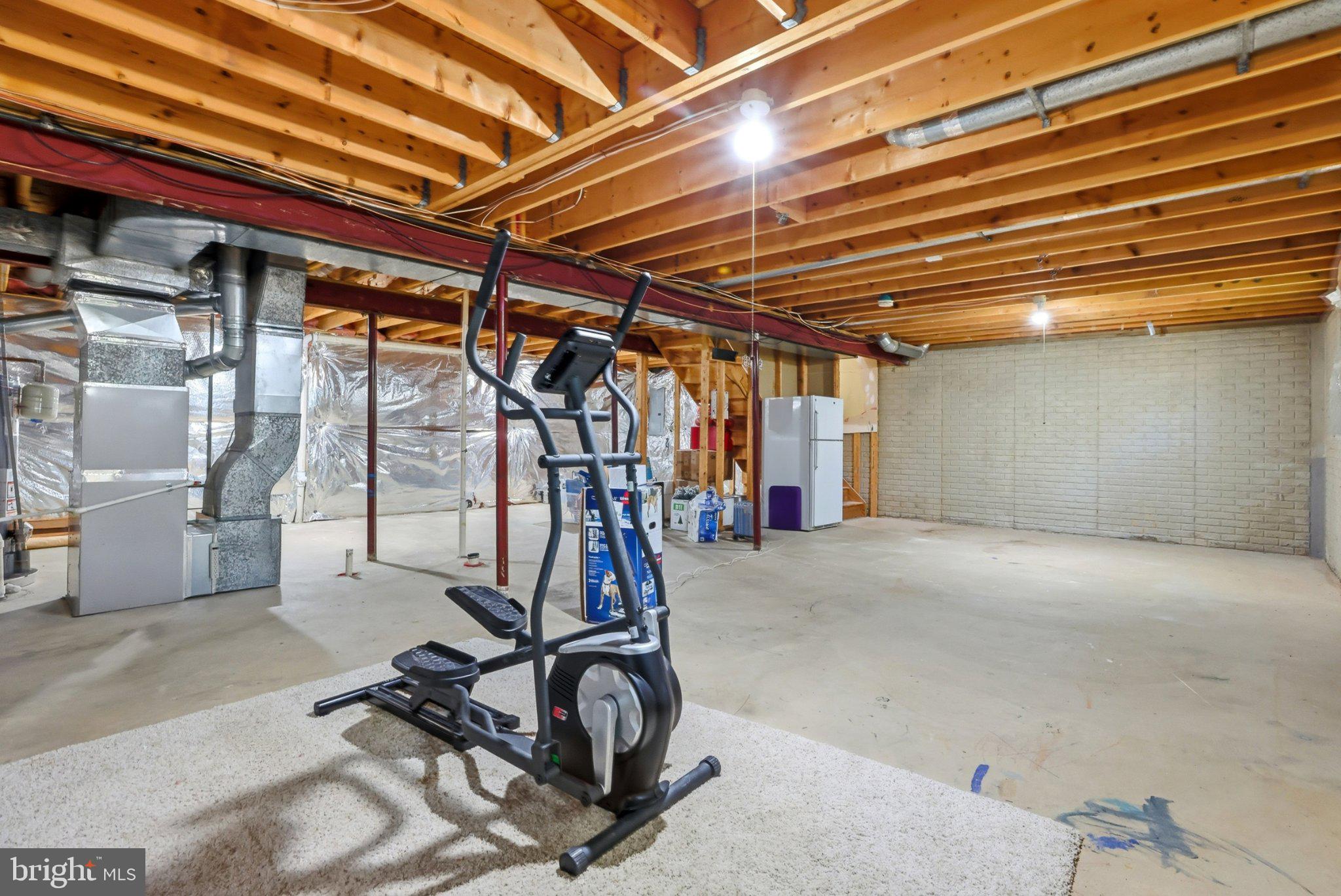 KENTLANDS - Residential