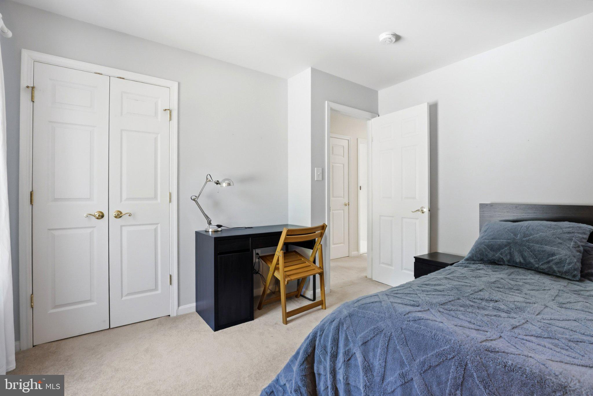 KENTLANDS - Residential