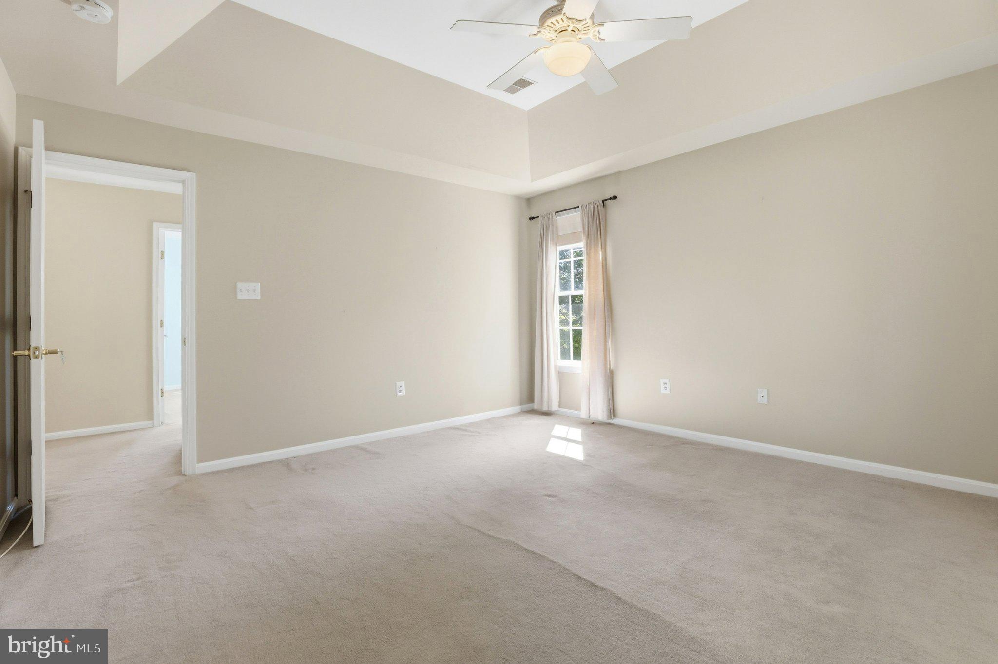 KENTLANDS - Residential