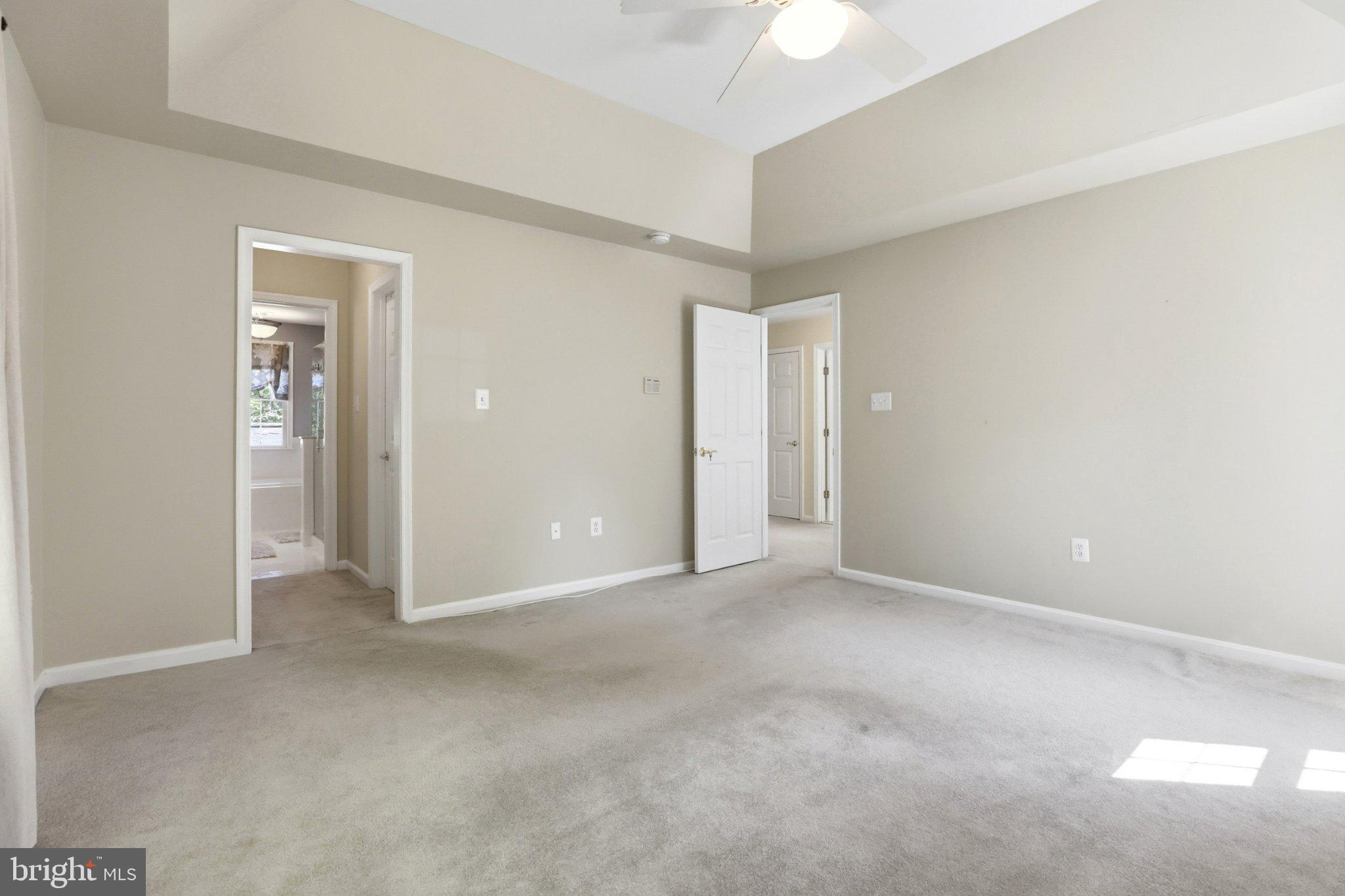 KENTLANDS - Residential
