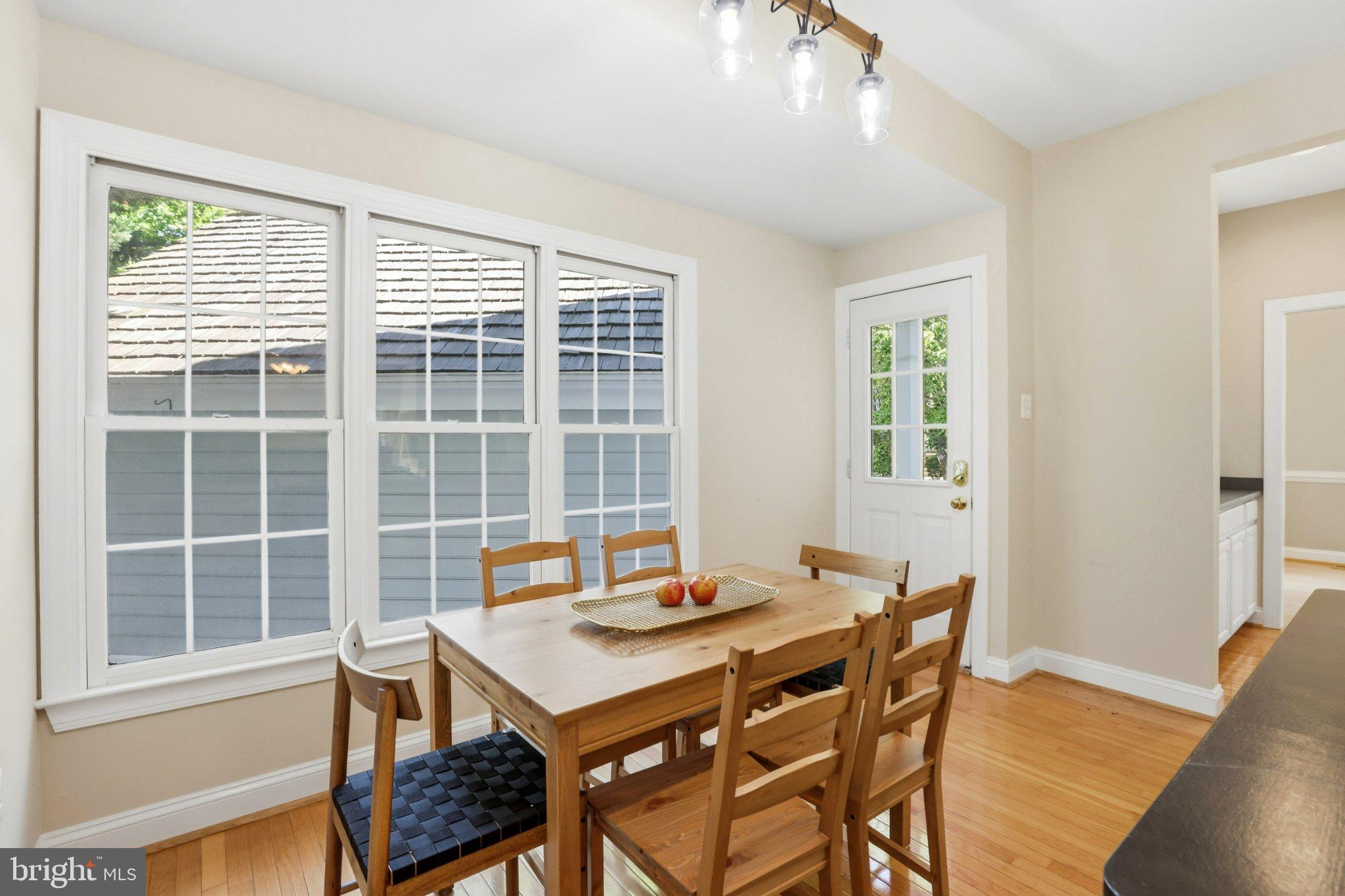 KENTLANDS - Residential