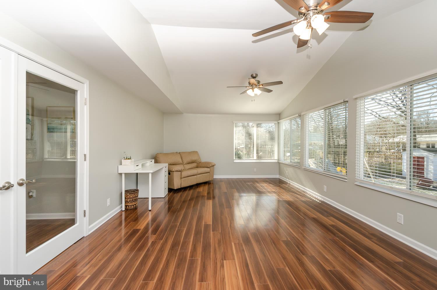 ELMHURST - Residential