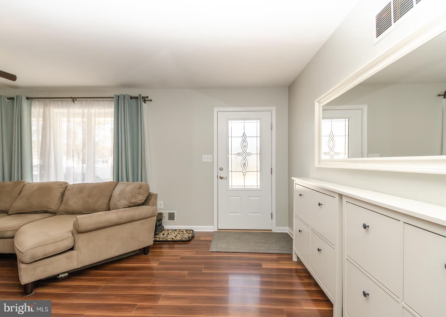 ELMHURST - Residential