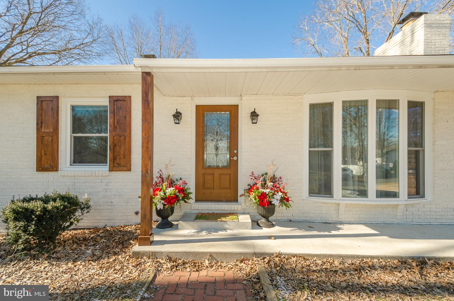 ELMHURST - Residential