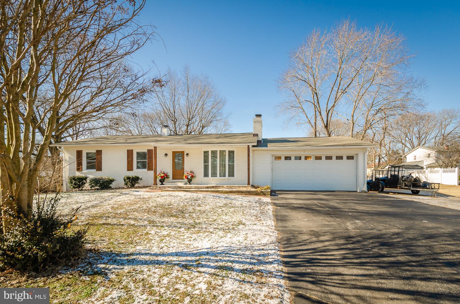 ELMHURST - Residential