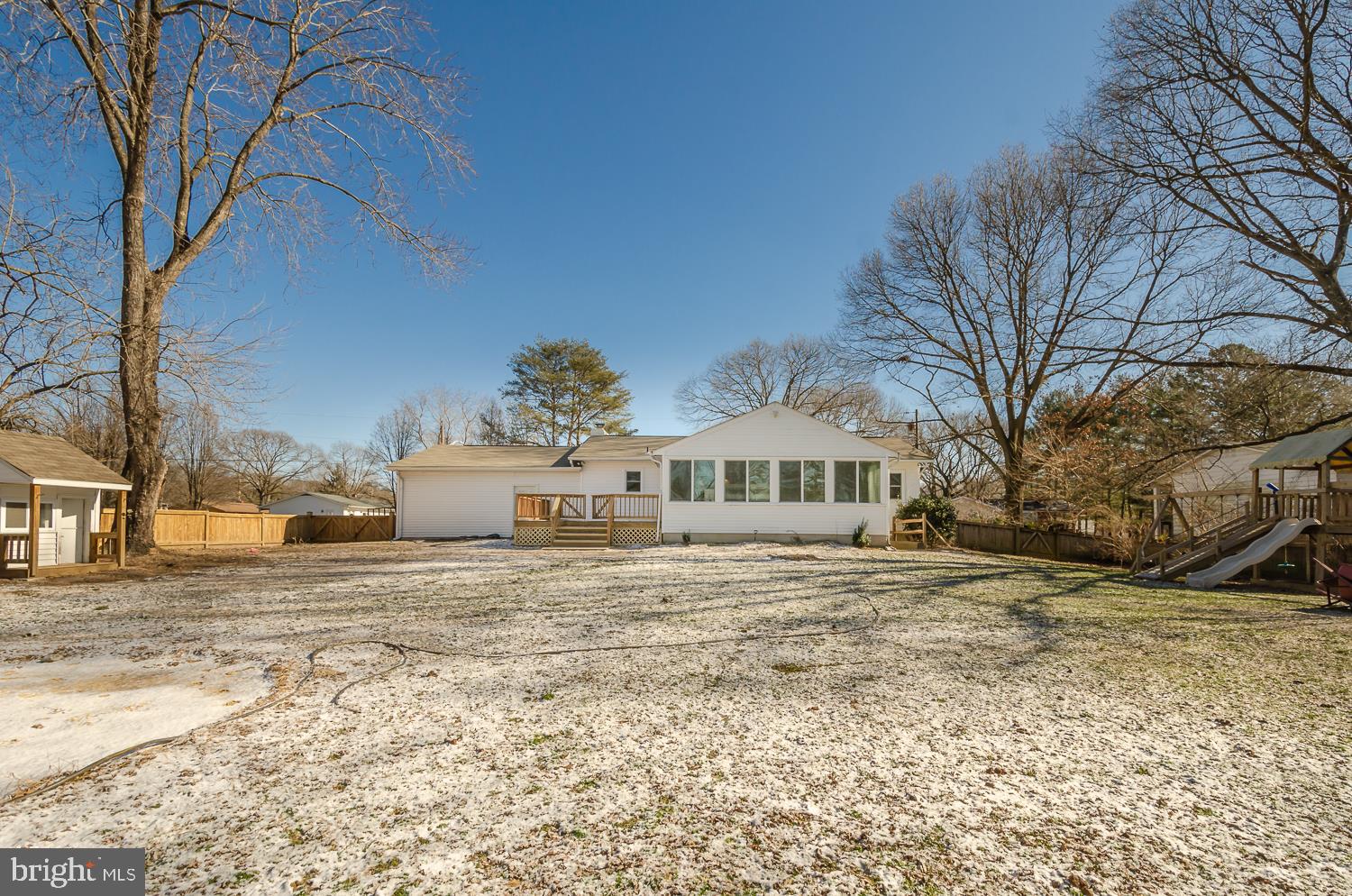 ELMHURST - Residential