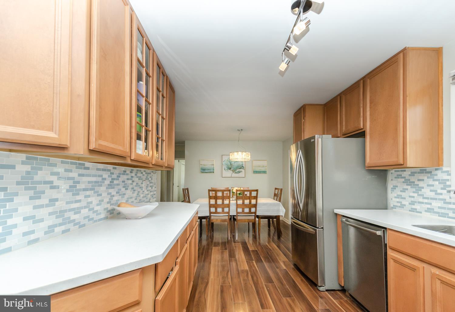 ELMHURST - Residential