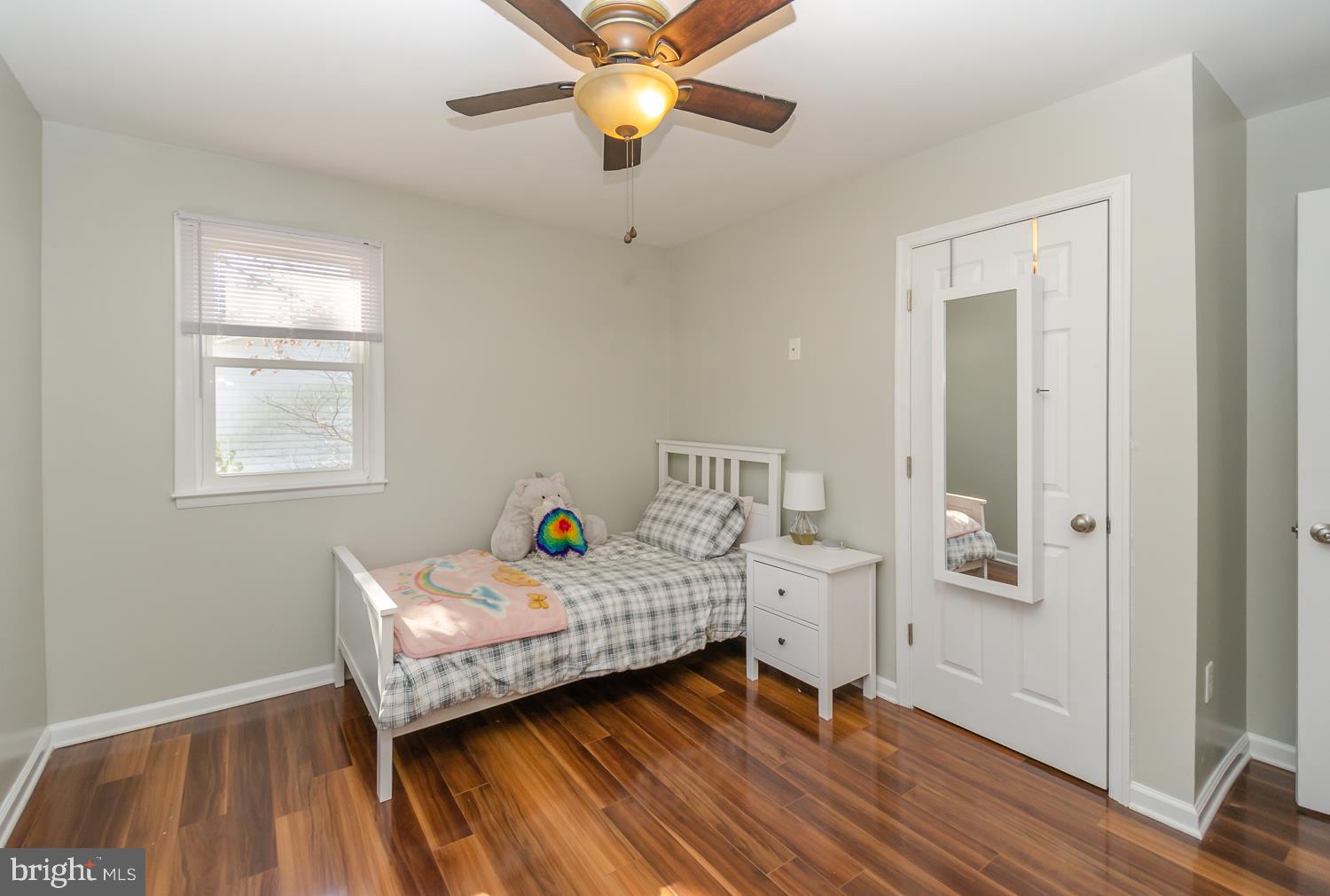 ELMHURST - Residential