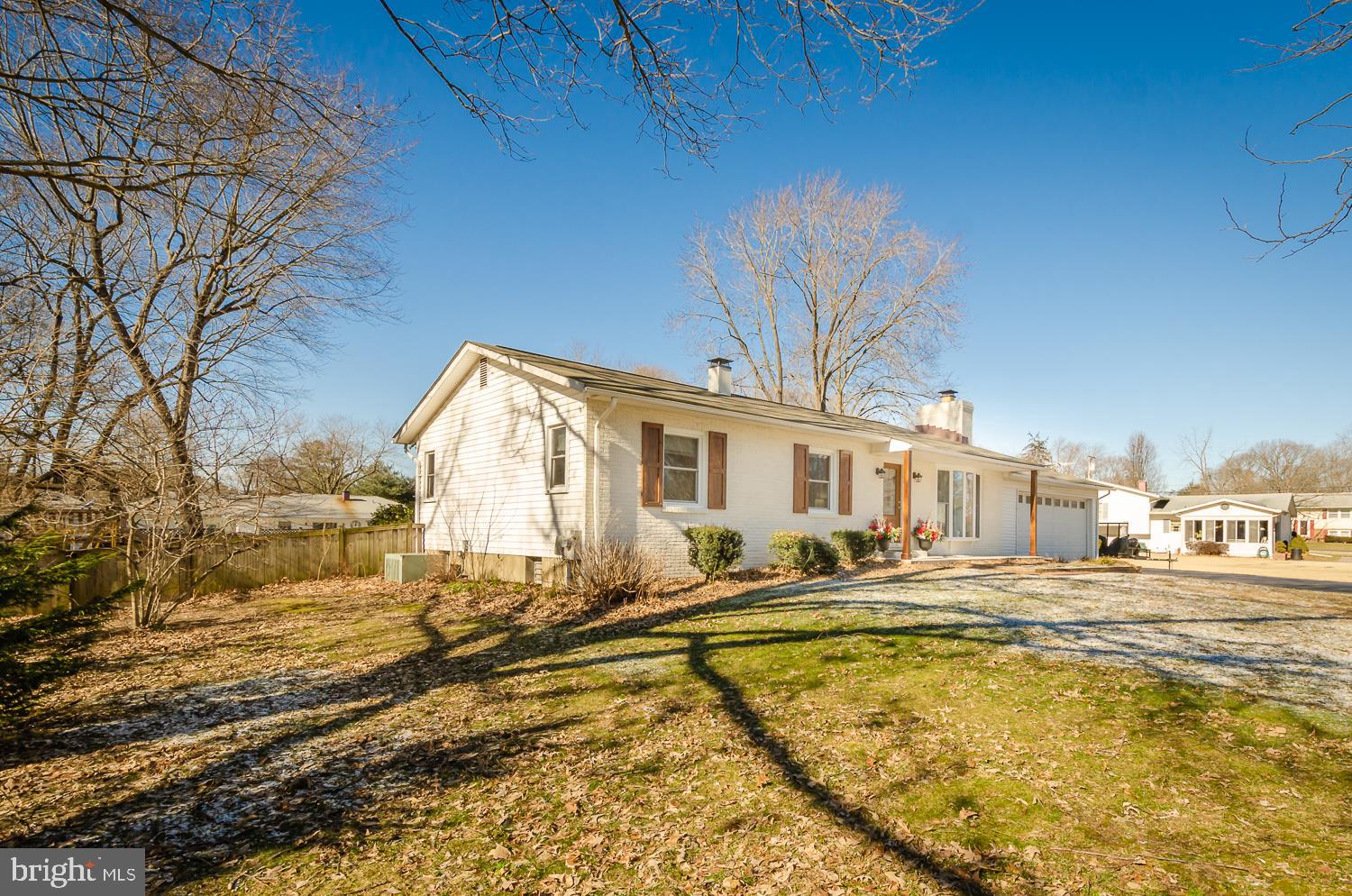 ELMHURST - Residential