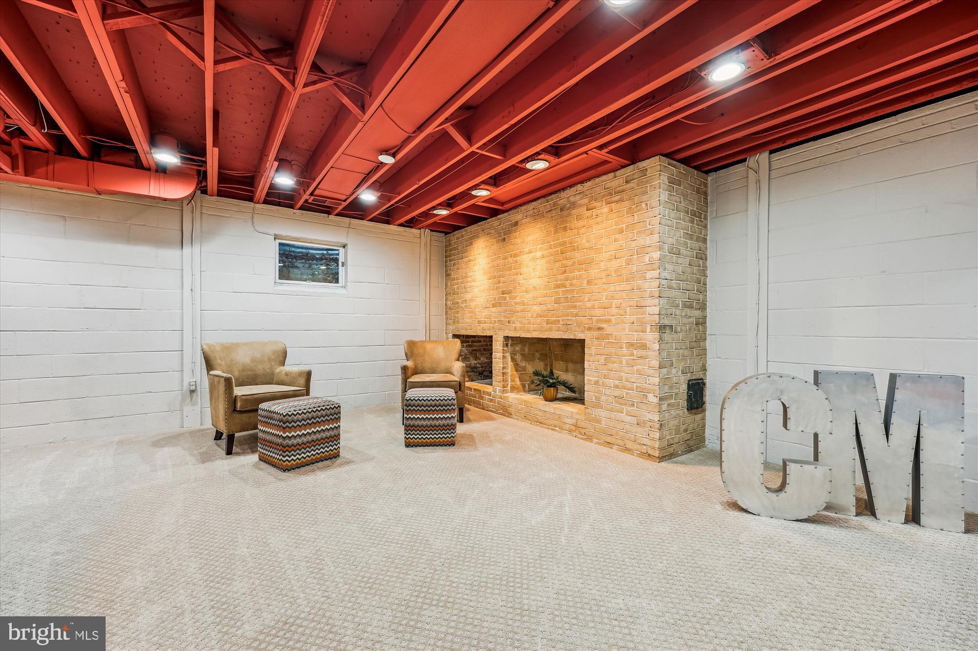 BRADLEY HILLS GROVE - Residential