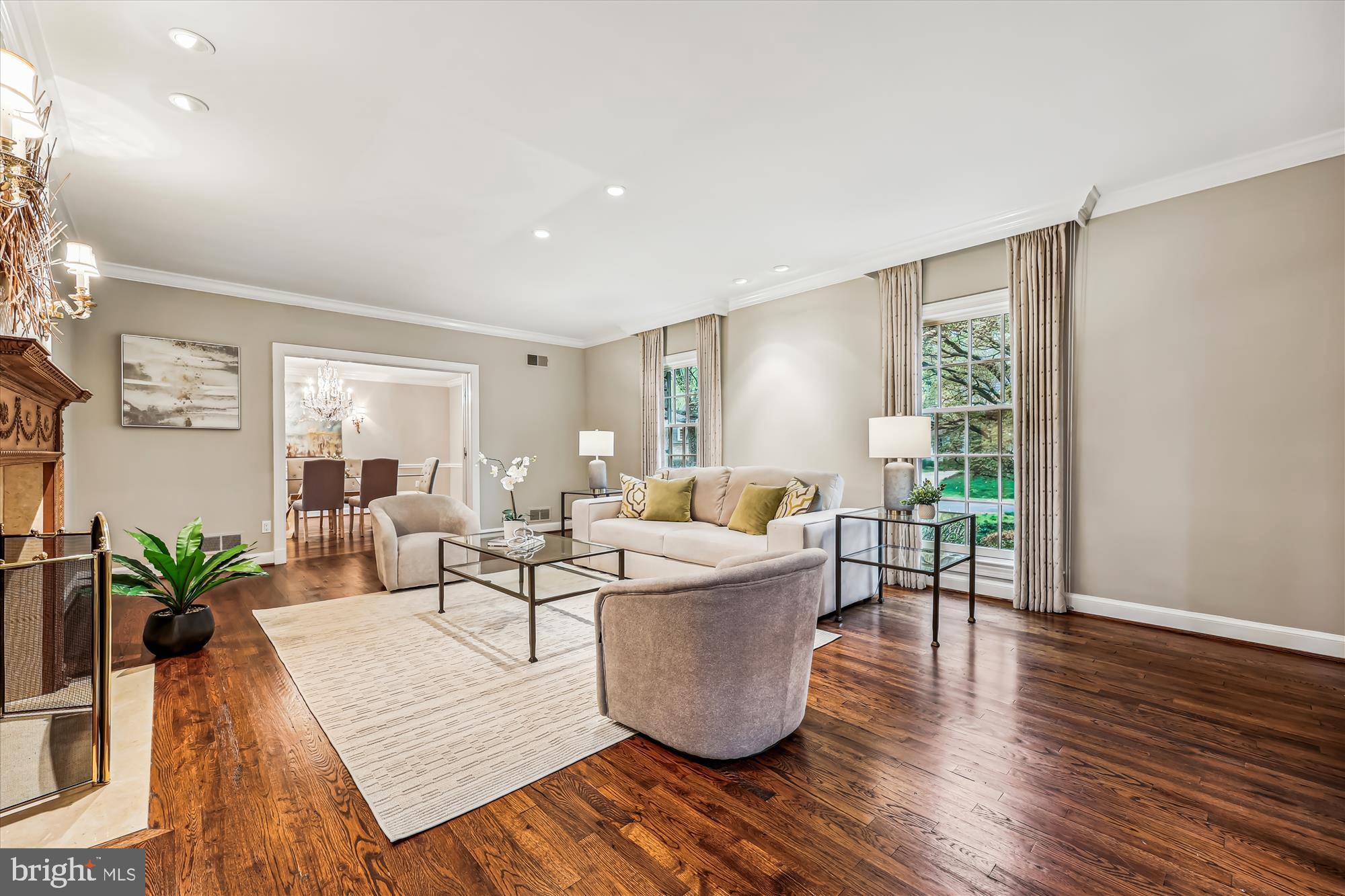 BRADLEY HILLS GROVE - Residential