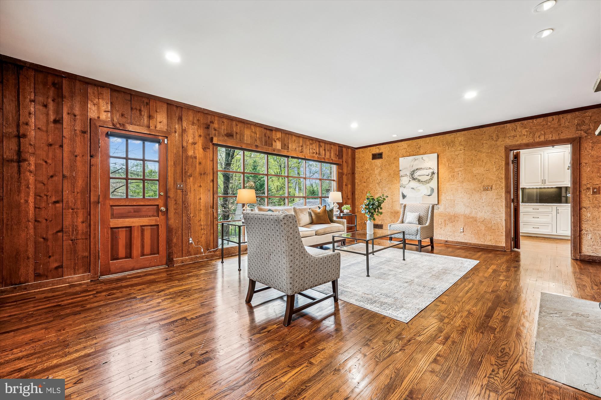 BRADLEY HILLS GROVE - Residential