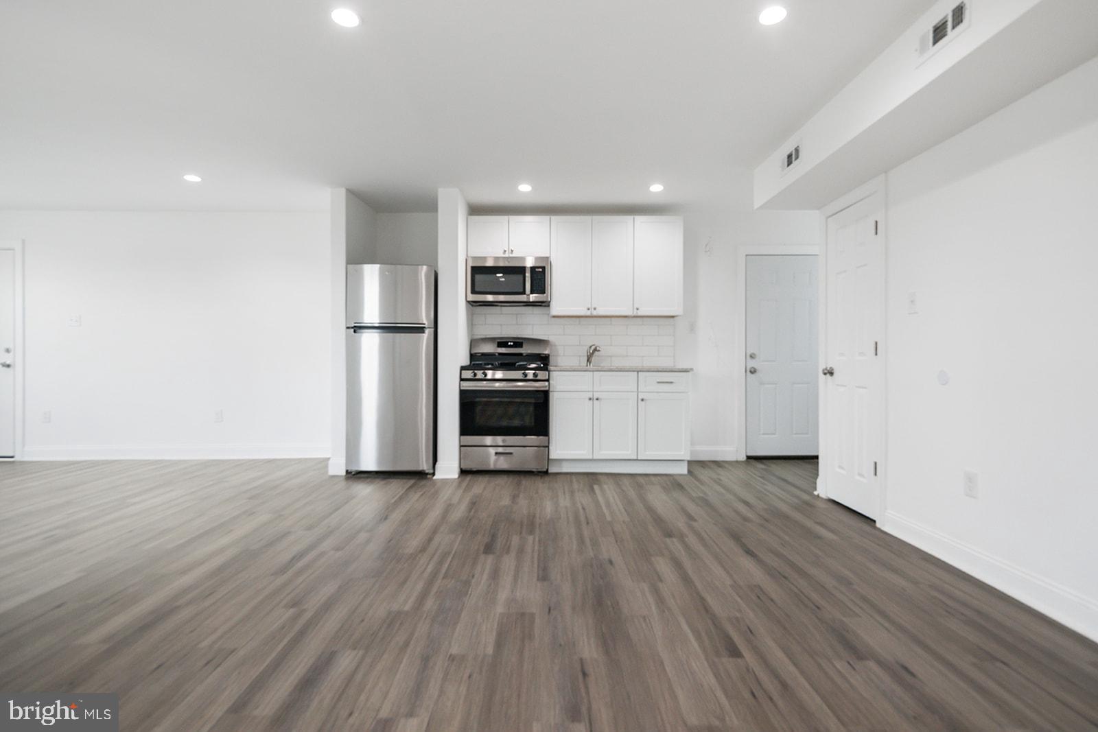 COBBS CREEK - Residential Lease