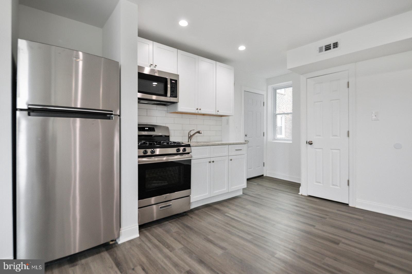 COBBS CREEK - Residential Lease