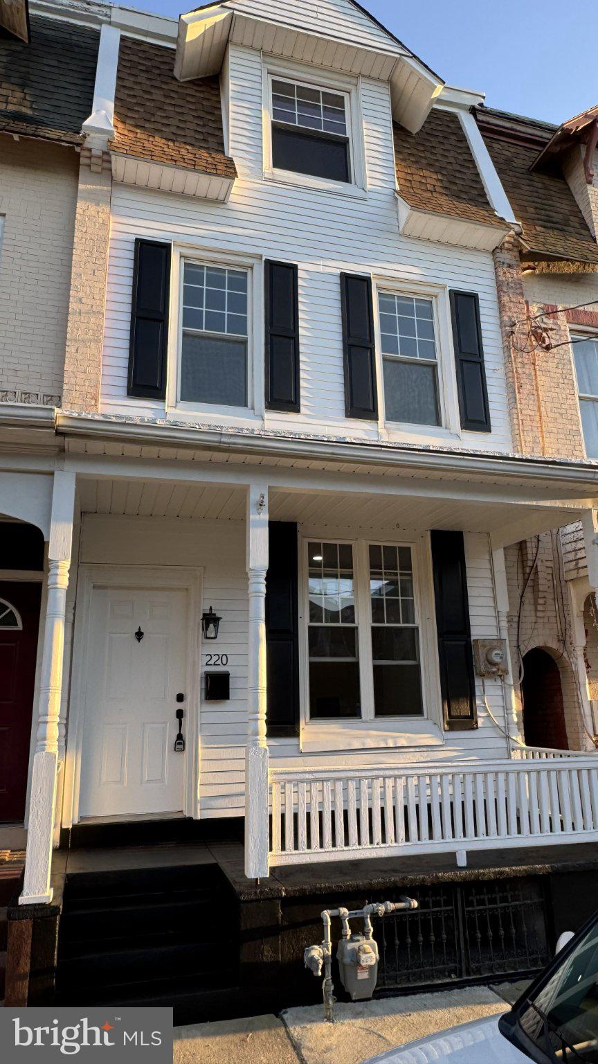 Photo of 220 Chestnut Street, LEBANON, PA 17042 (MLS # PALN2028726)