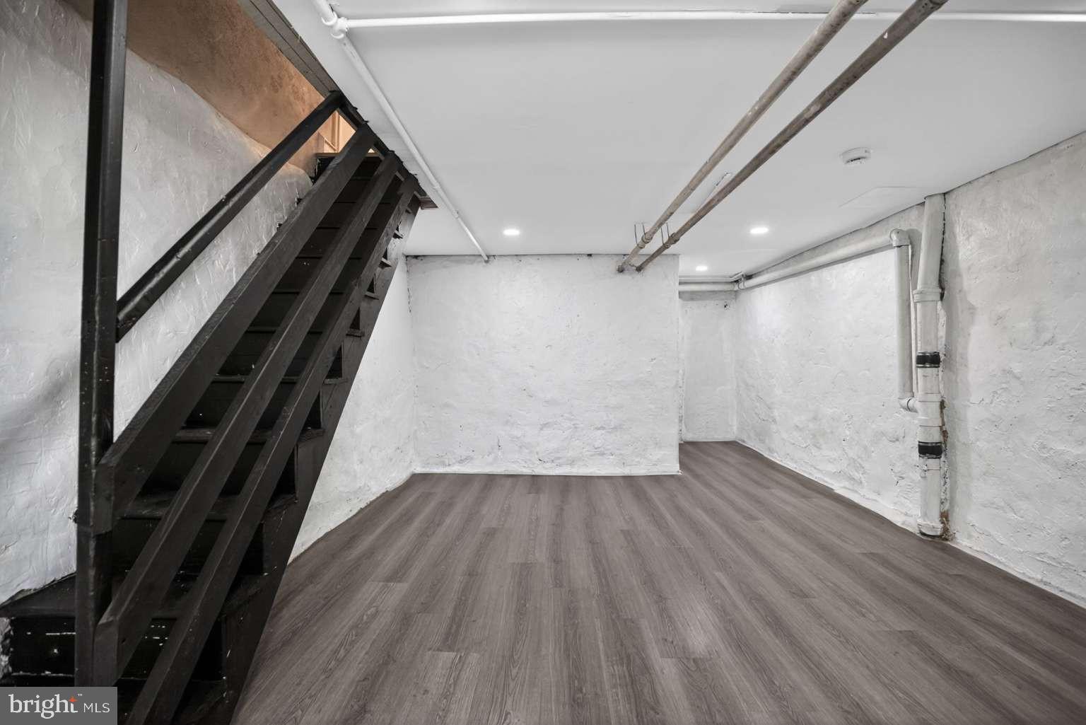 MAYFAIR - Residential
