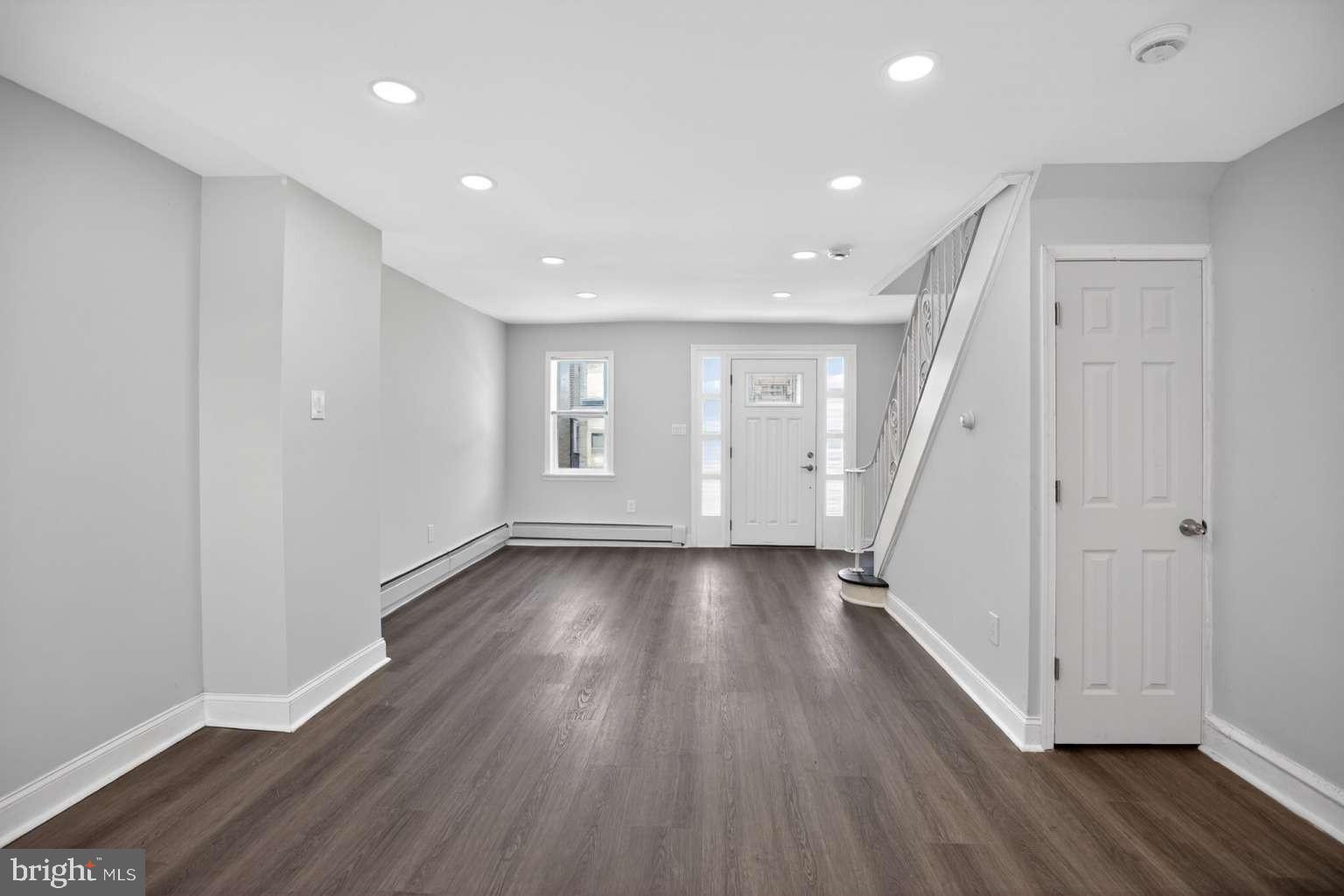 MAYFAIR - Residential