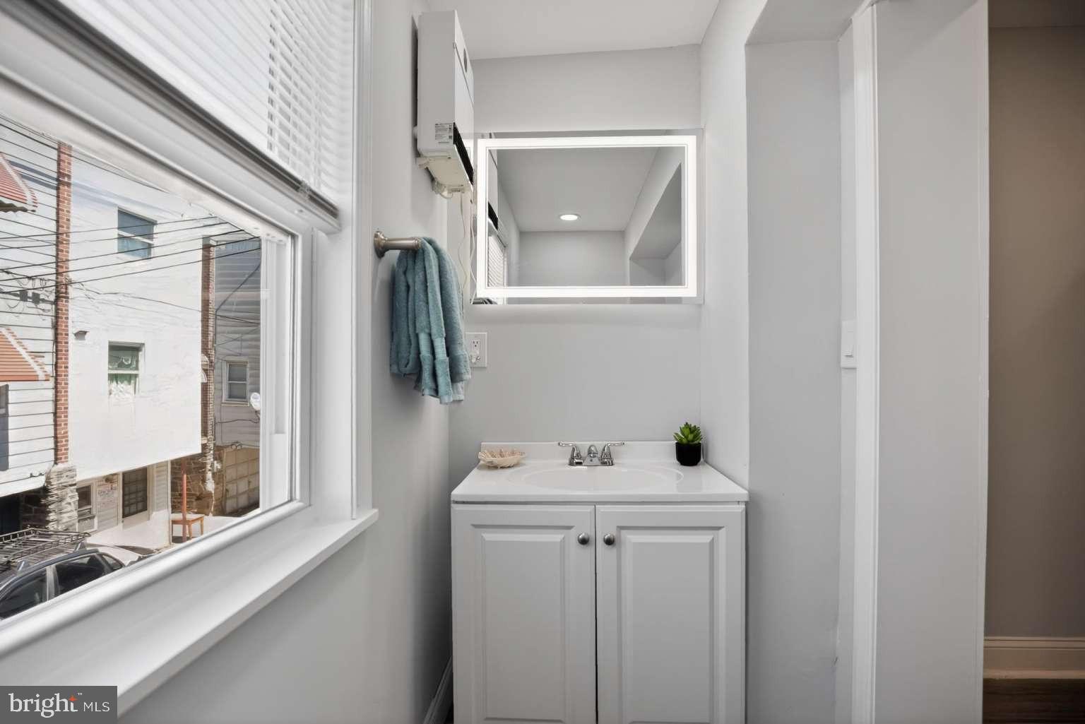 MAYFAIR - Residential