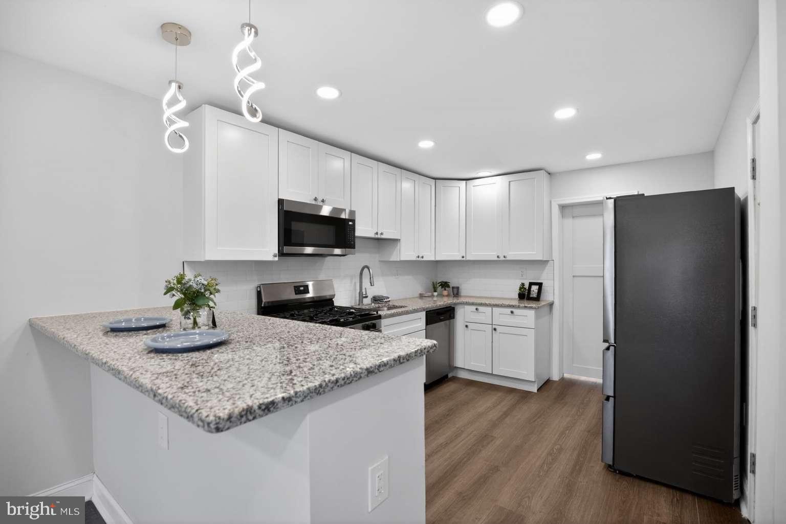 MAYFAIR - Residential