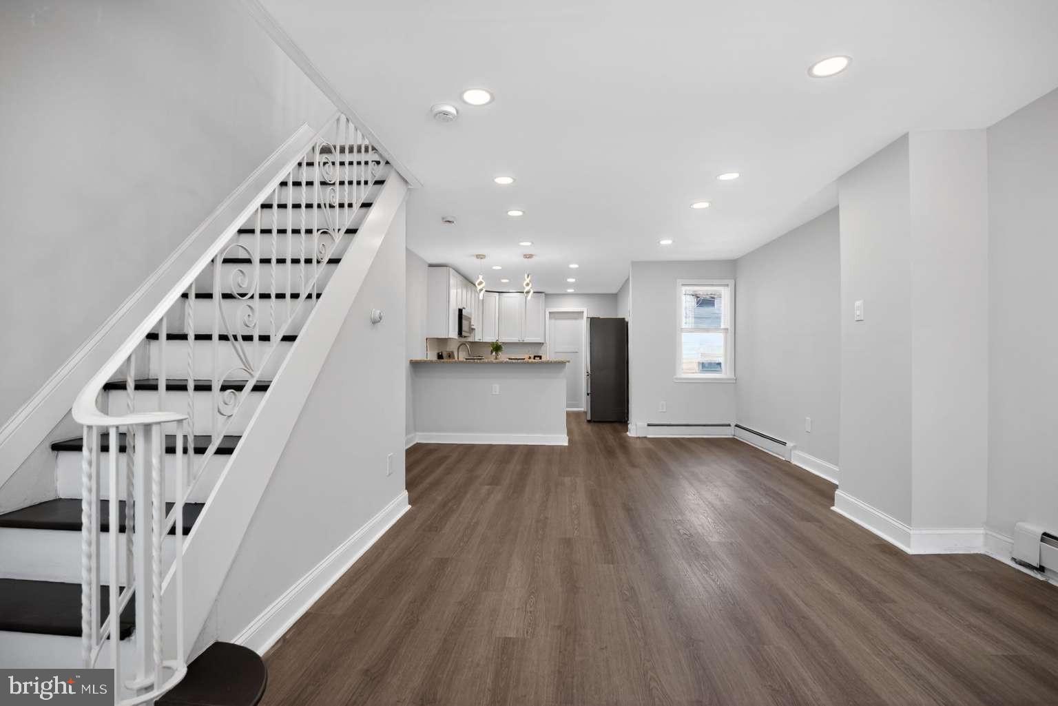 MAYFAIR - Residential