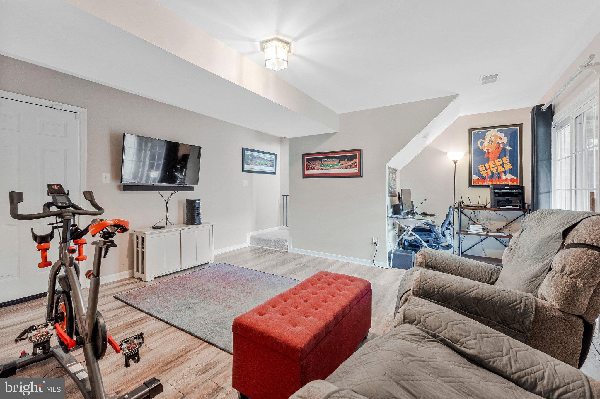 SYCAMORE HILL - Residential