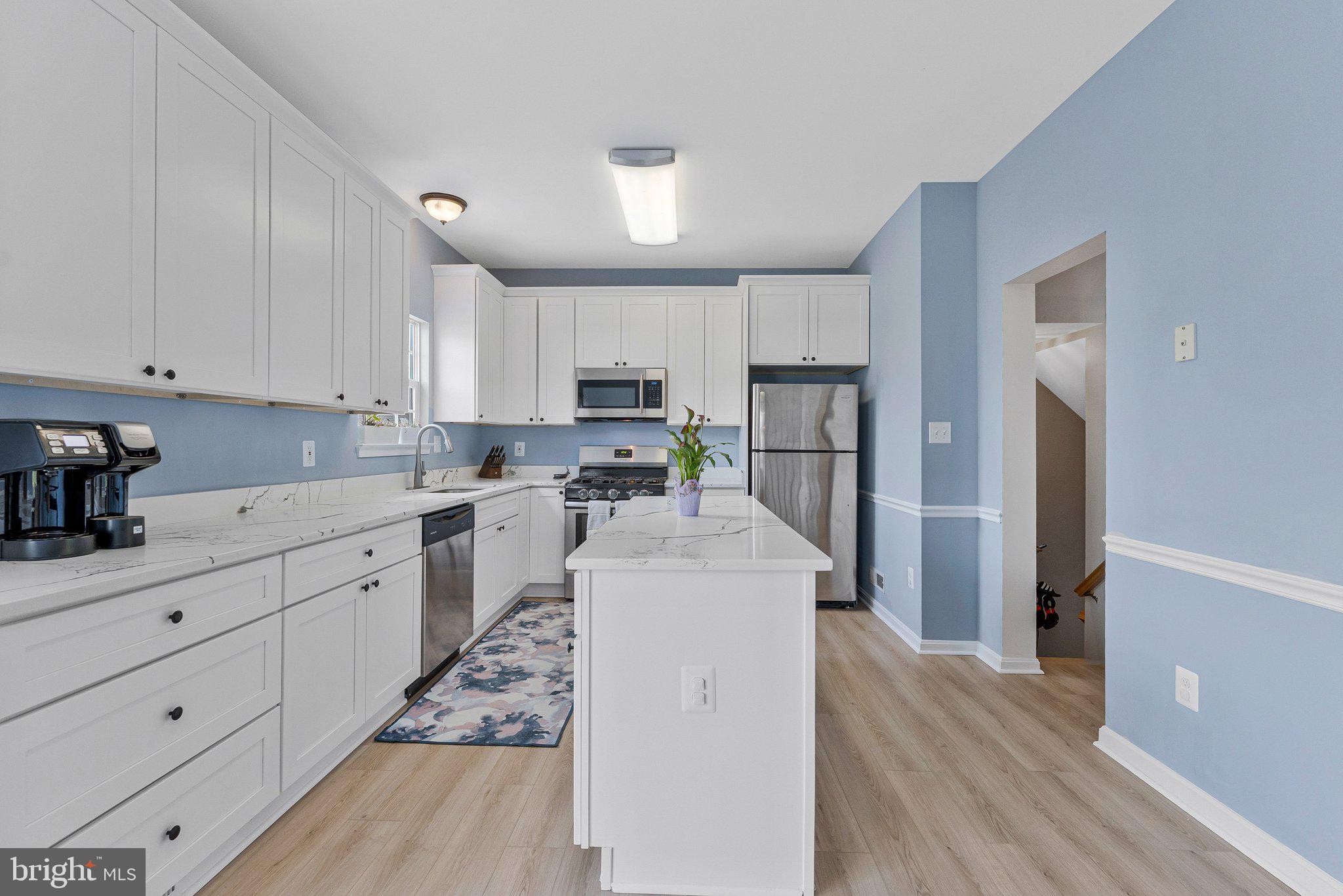 SYCAMORE HILL - Residential