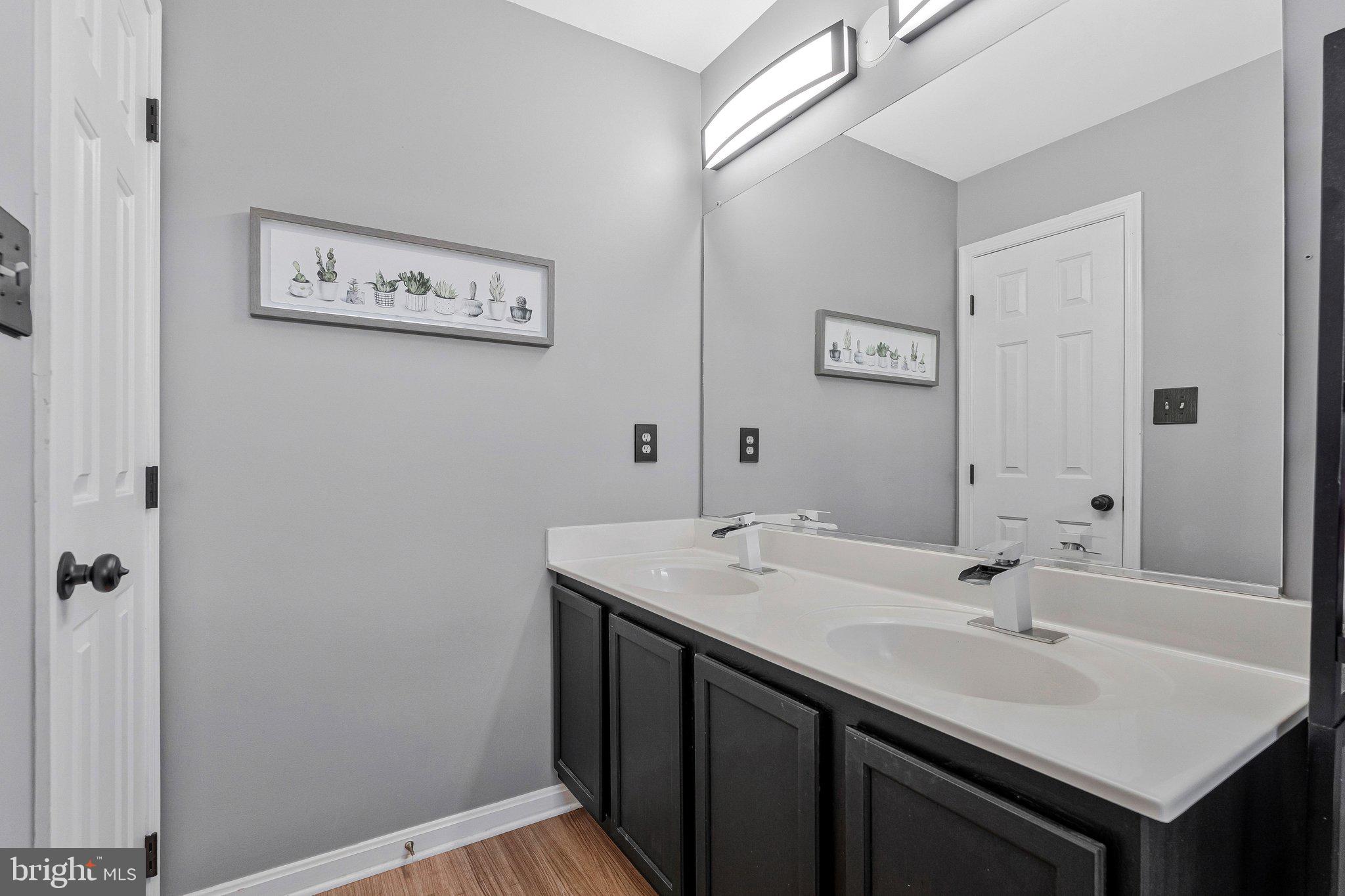 SYCAMORE HILL - Residential