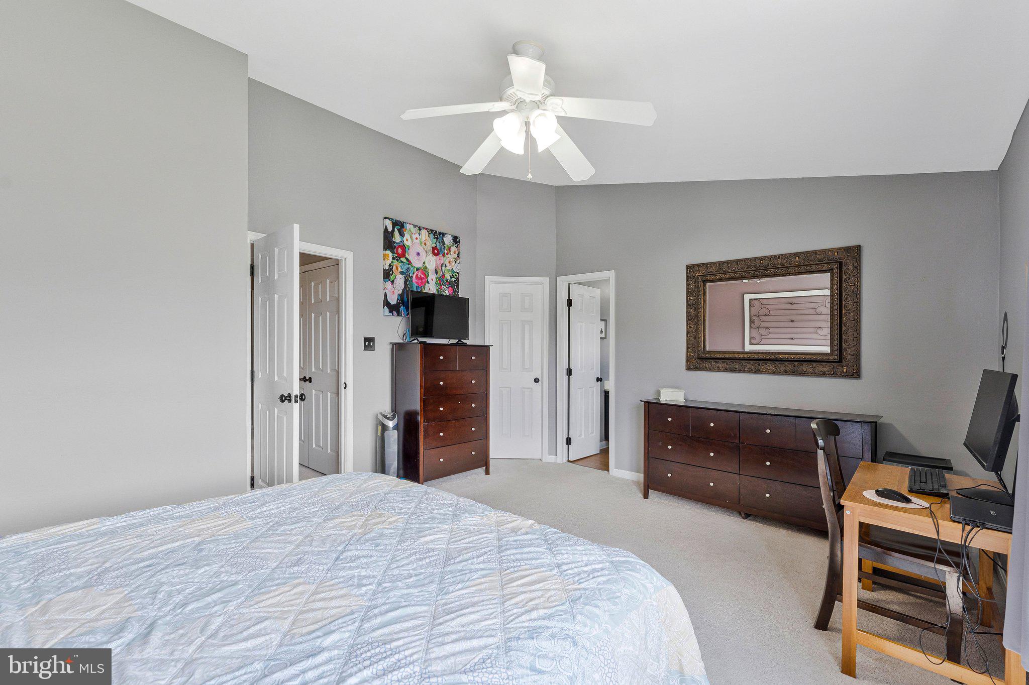 SYCAMORE HILL - Residential