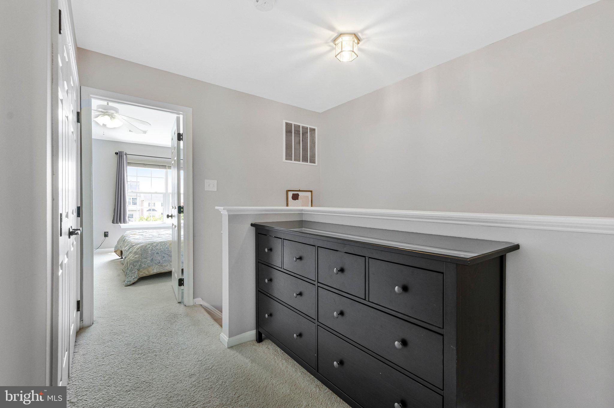 SYCAMORE HILL - Residential